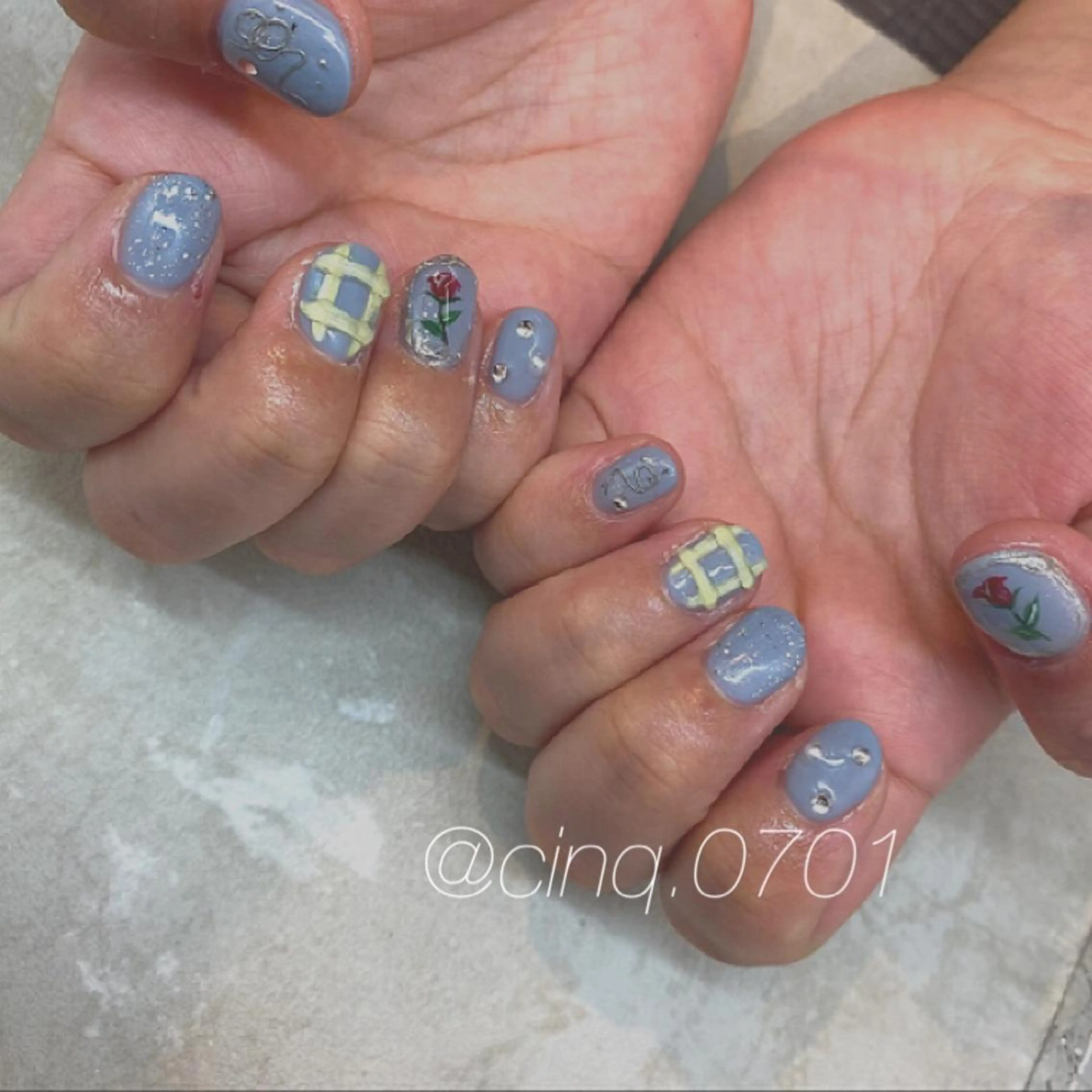 ネイル 持ち込み ViLL 新小岩のネイルデザイン