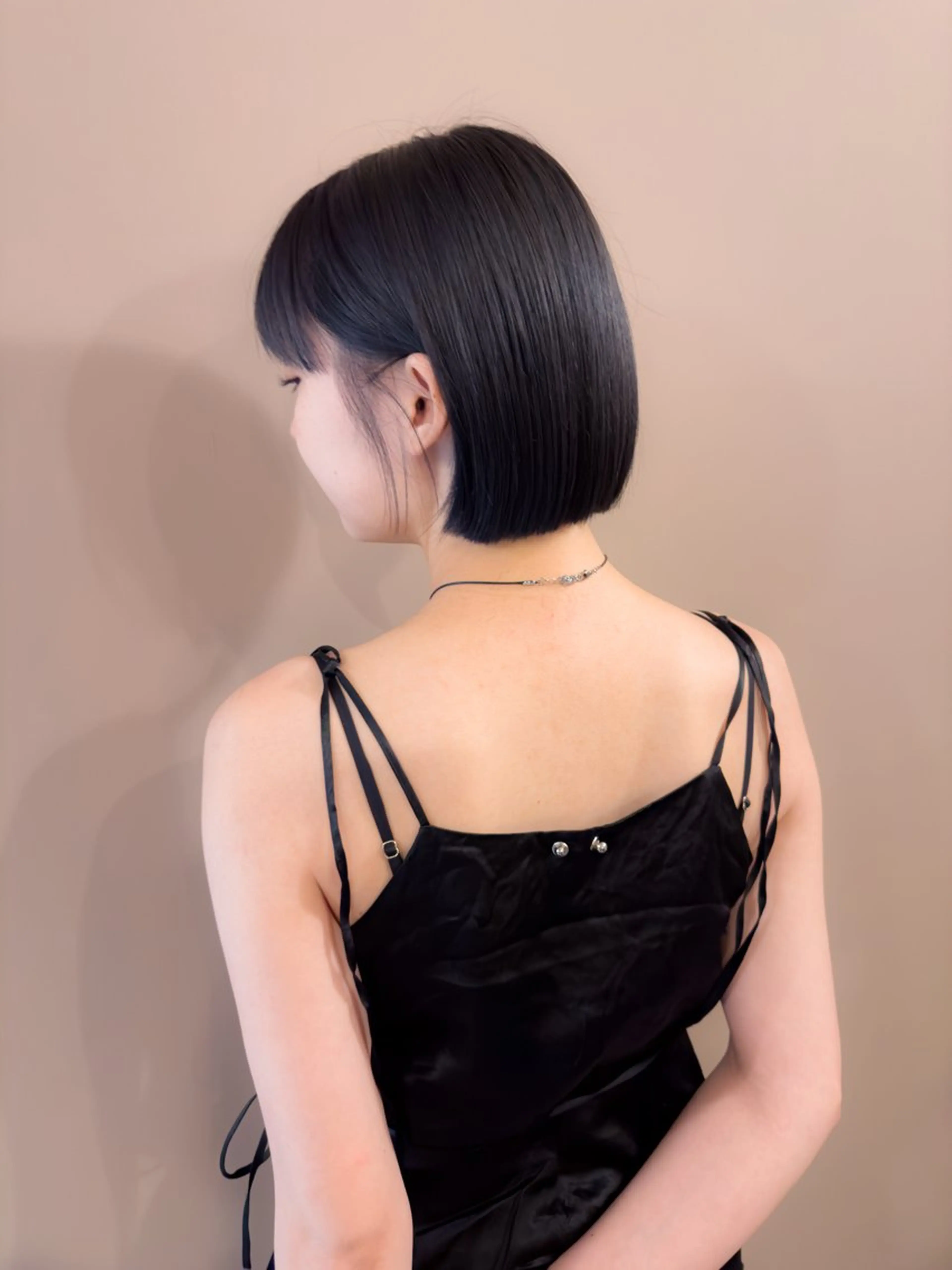 ショート カット ヘアカラー トリートメント 艶髪ブリーチ 永井竜也のヘアスタイル