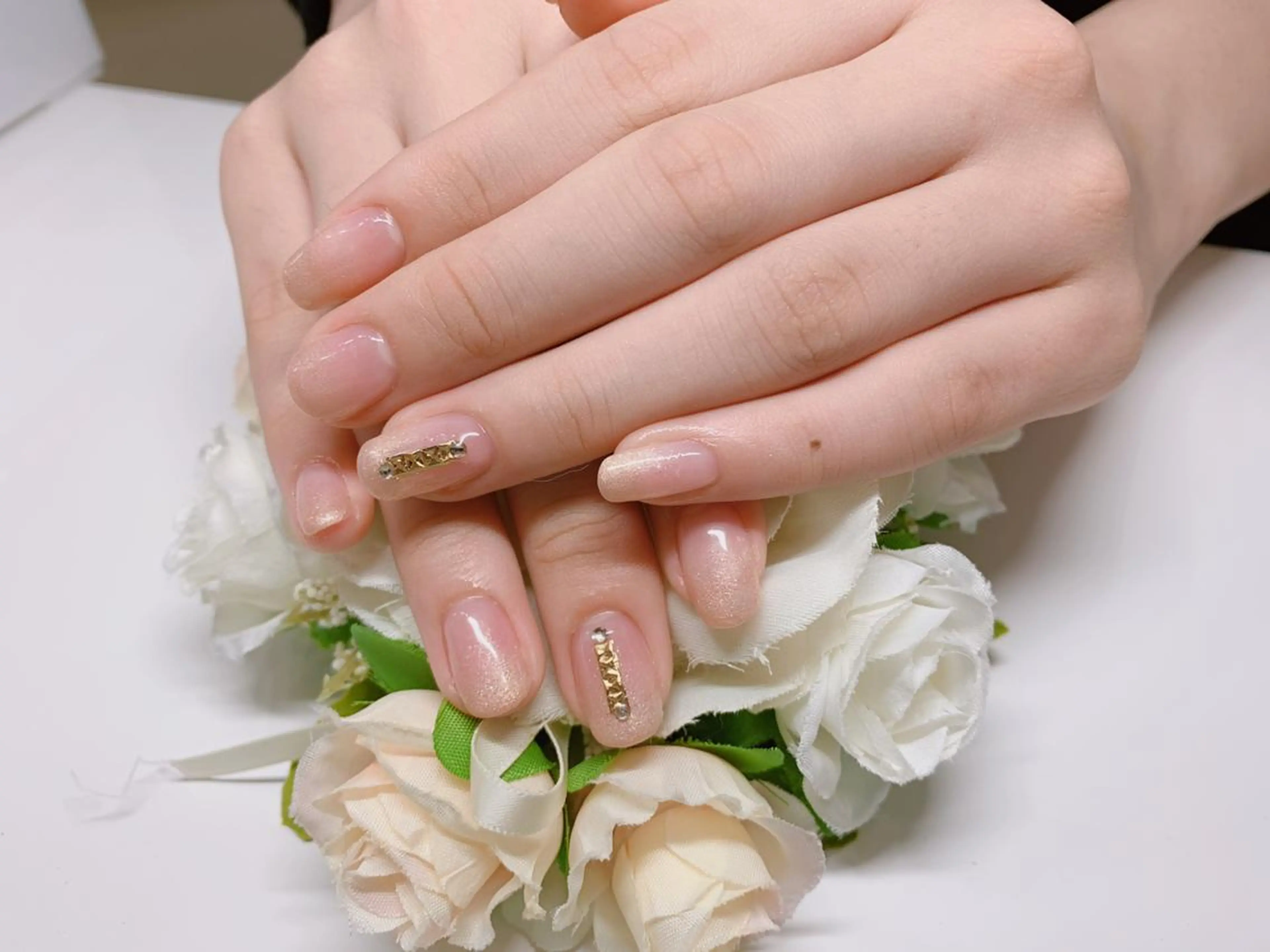 ネイル Silky_nail Sの眉毛・アイブロウイメージ