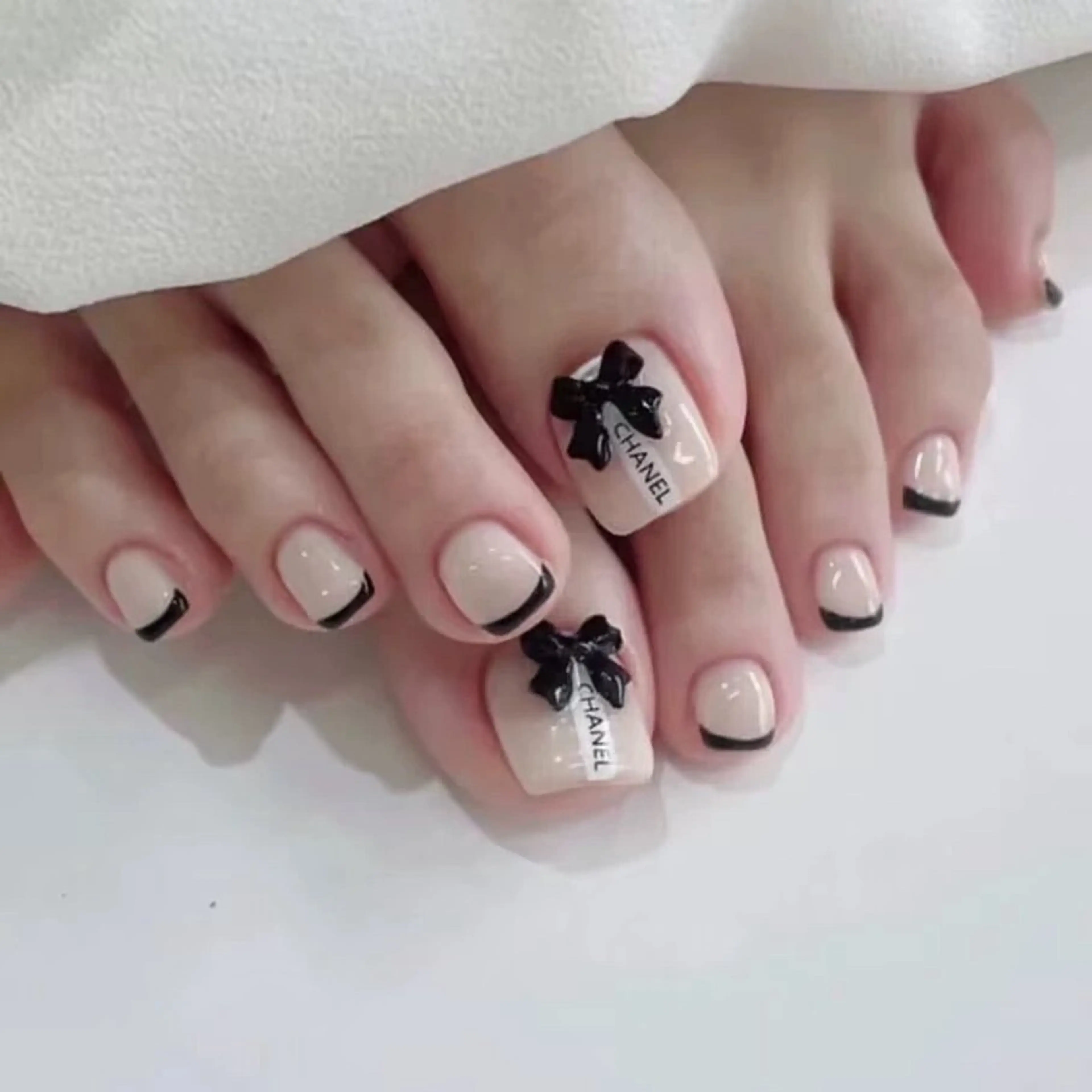 ネイル フットネイル Mirpop nailのネイルデザイン