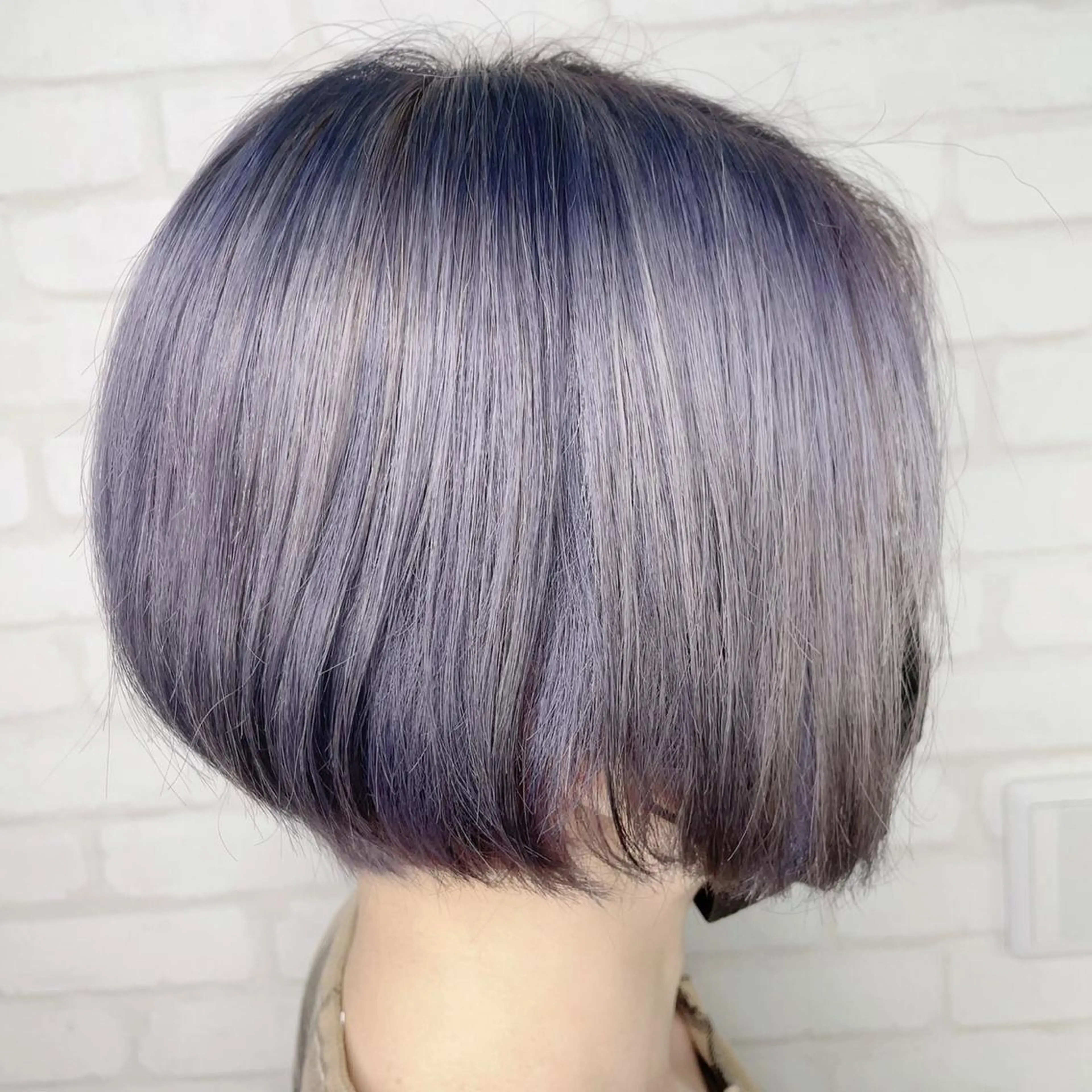 ショート カラー イヤリングカラー Ai 浅草橋店のヘアスタイル