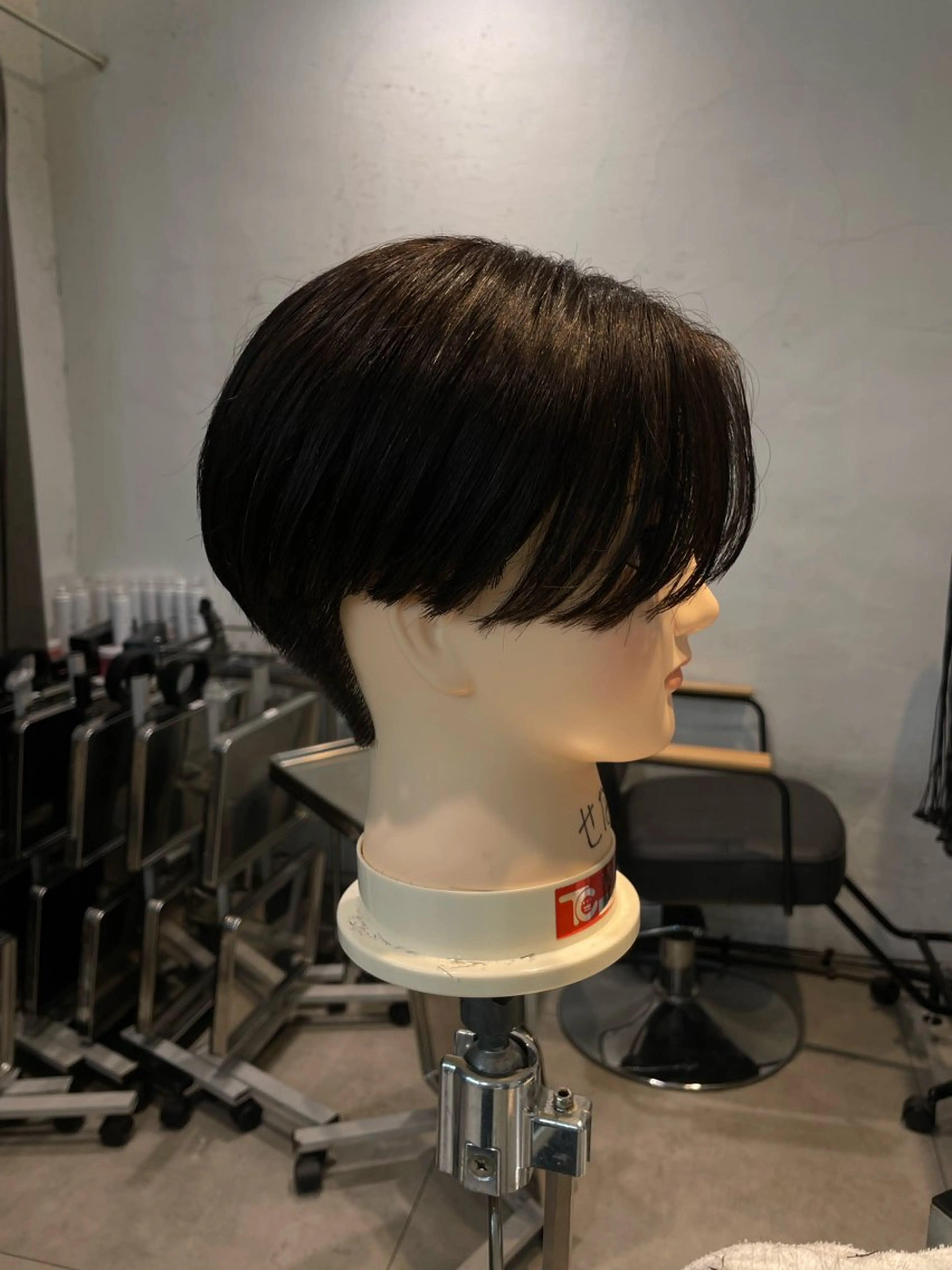 ショート カット ハッシュレイヤー/ ブラウン系🥨セナのヘアスタイル