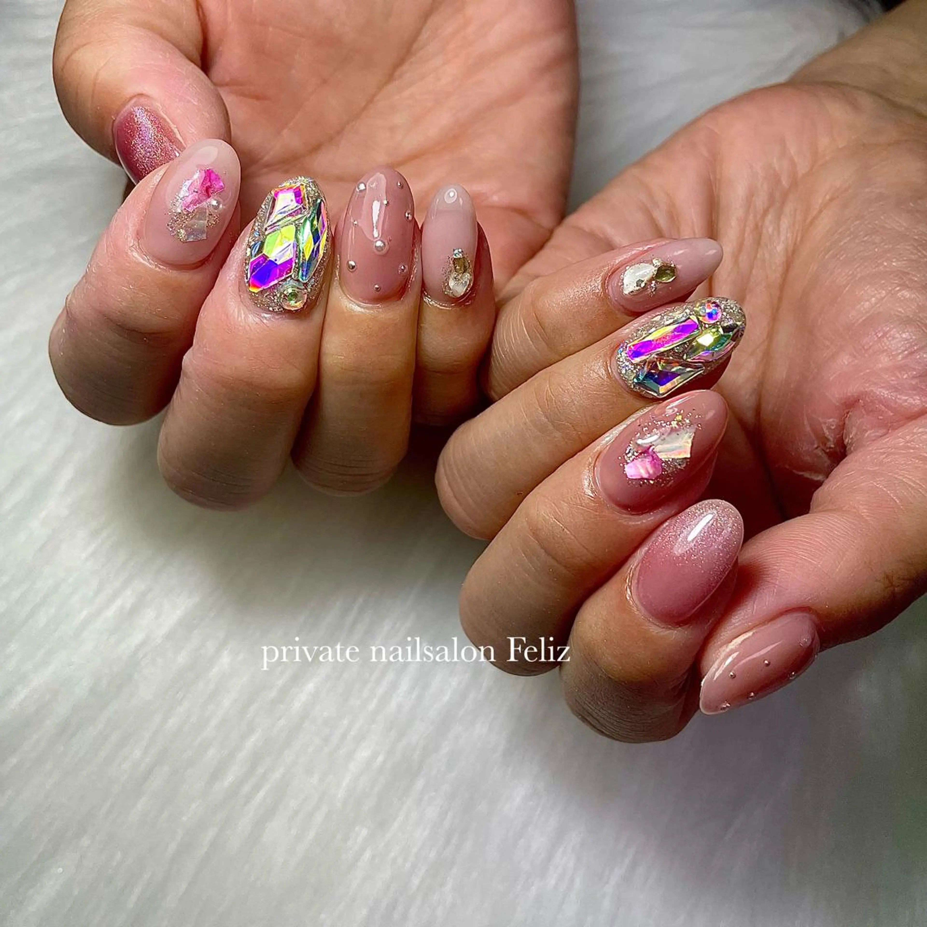 ネイル Feliz所属・Feliz 楽しいネイルサロンのネイルデザイン