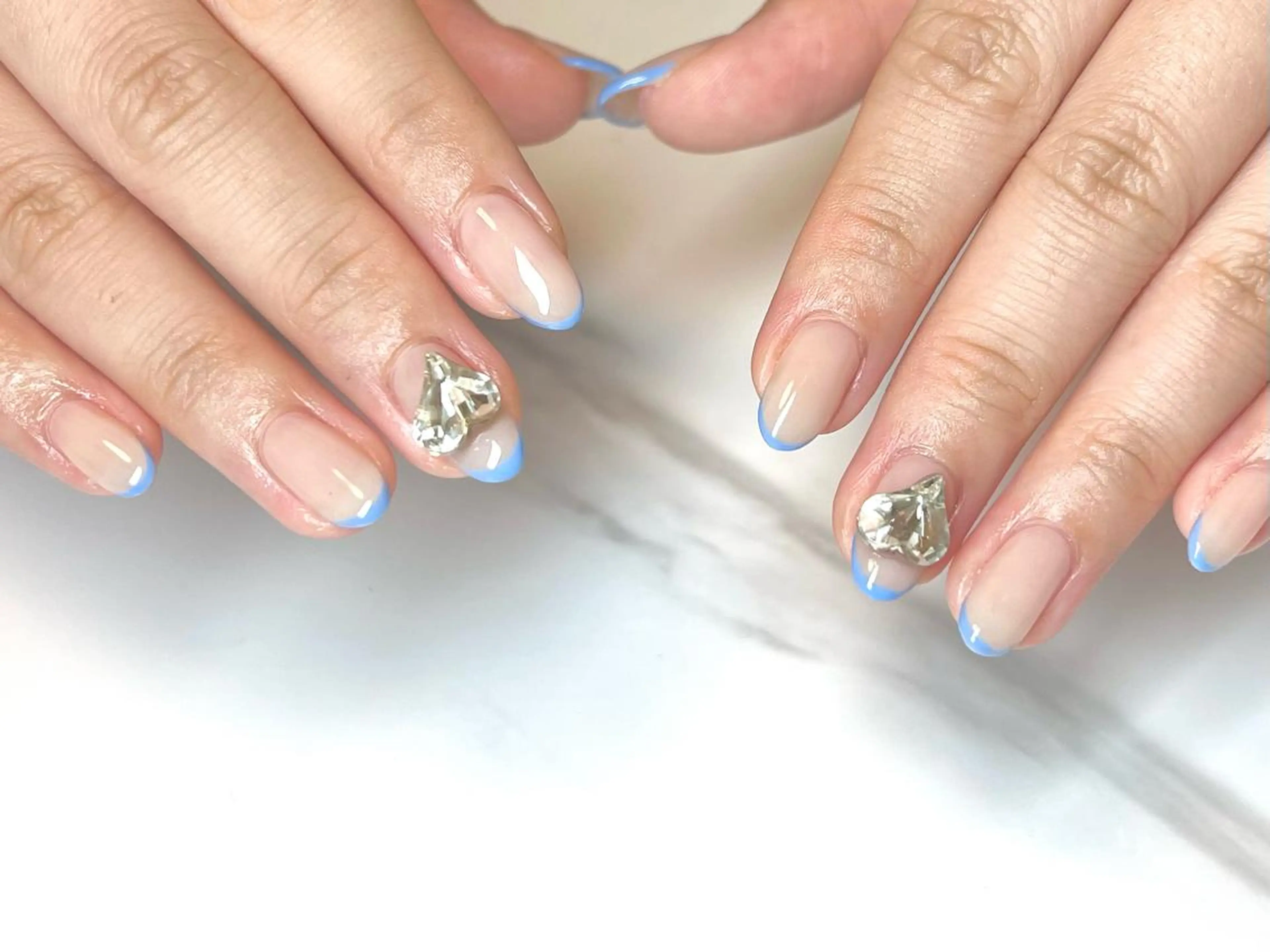 ロング ネイリスト シンのネイルデザイン