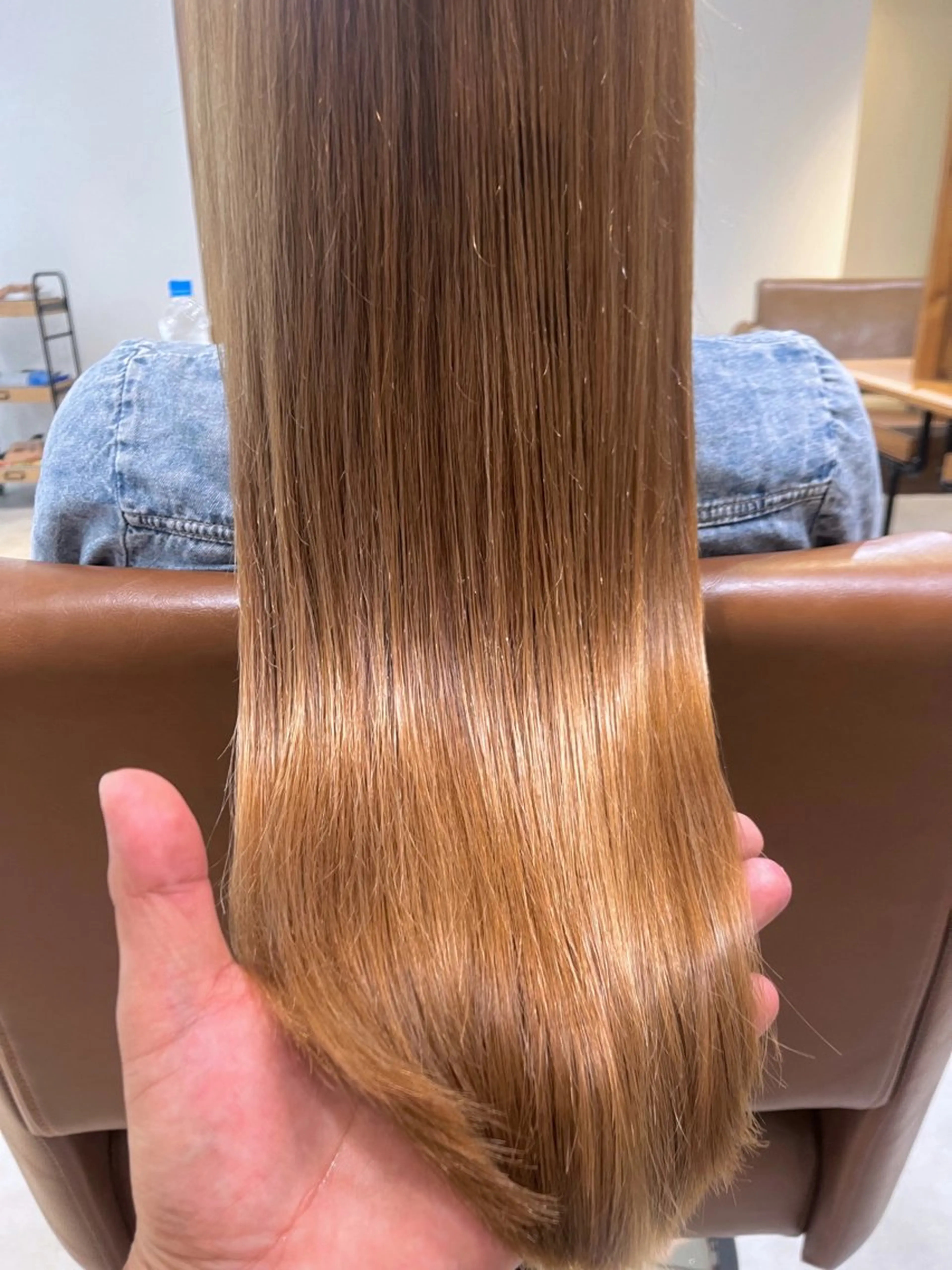 カット 縮毛矯正 トリートメント 透明感Color🩶 髪質改善 ユウナ🦋のヘアスタイル