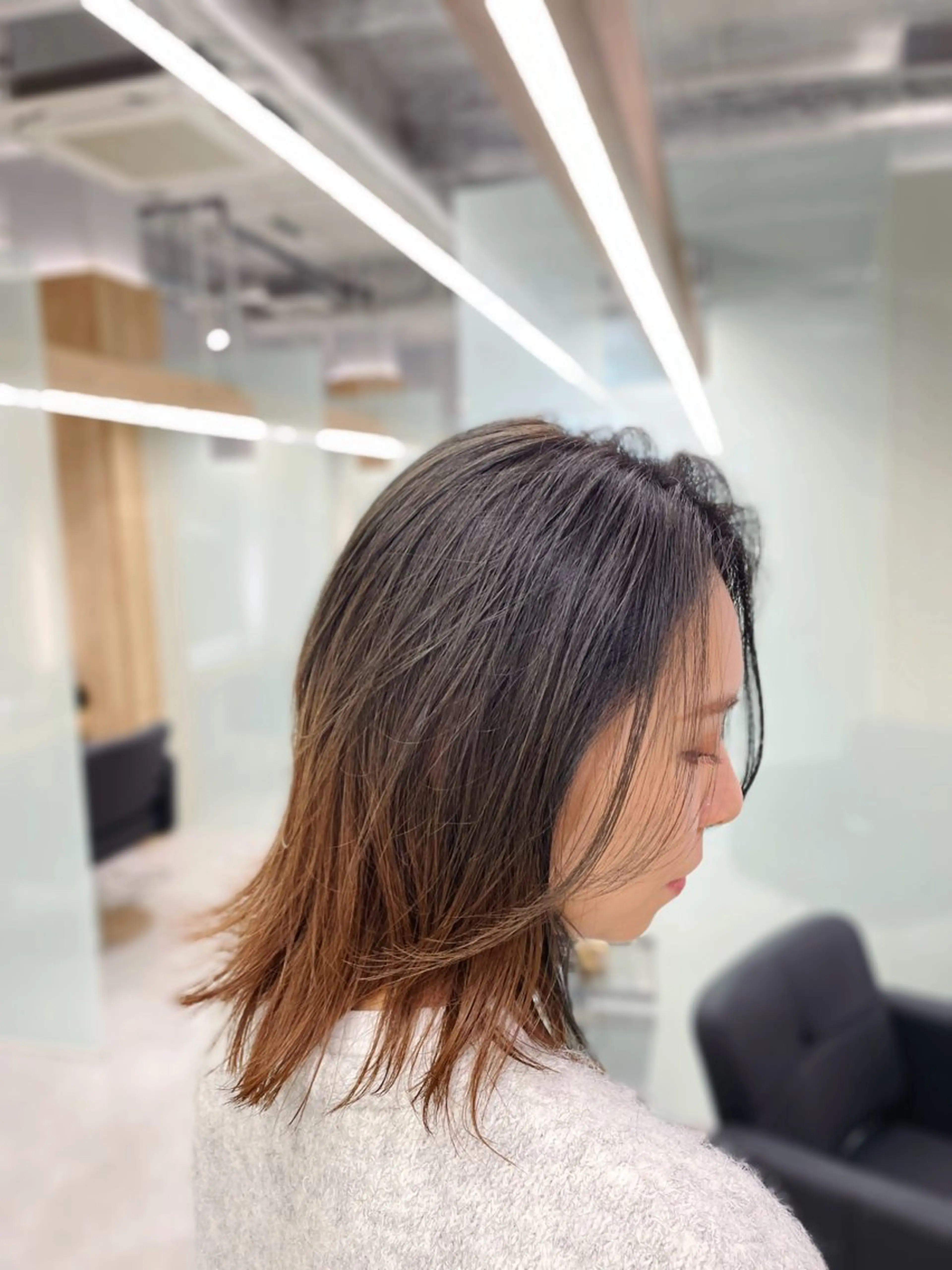 ミディアム カラー ブリーチ グラデーションカラー ブリーチなしカラー 中西 将🌈"たすく"のヘアスタイル
