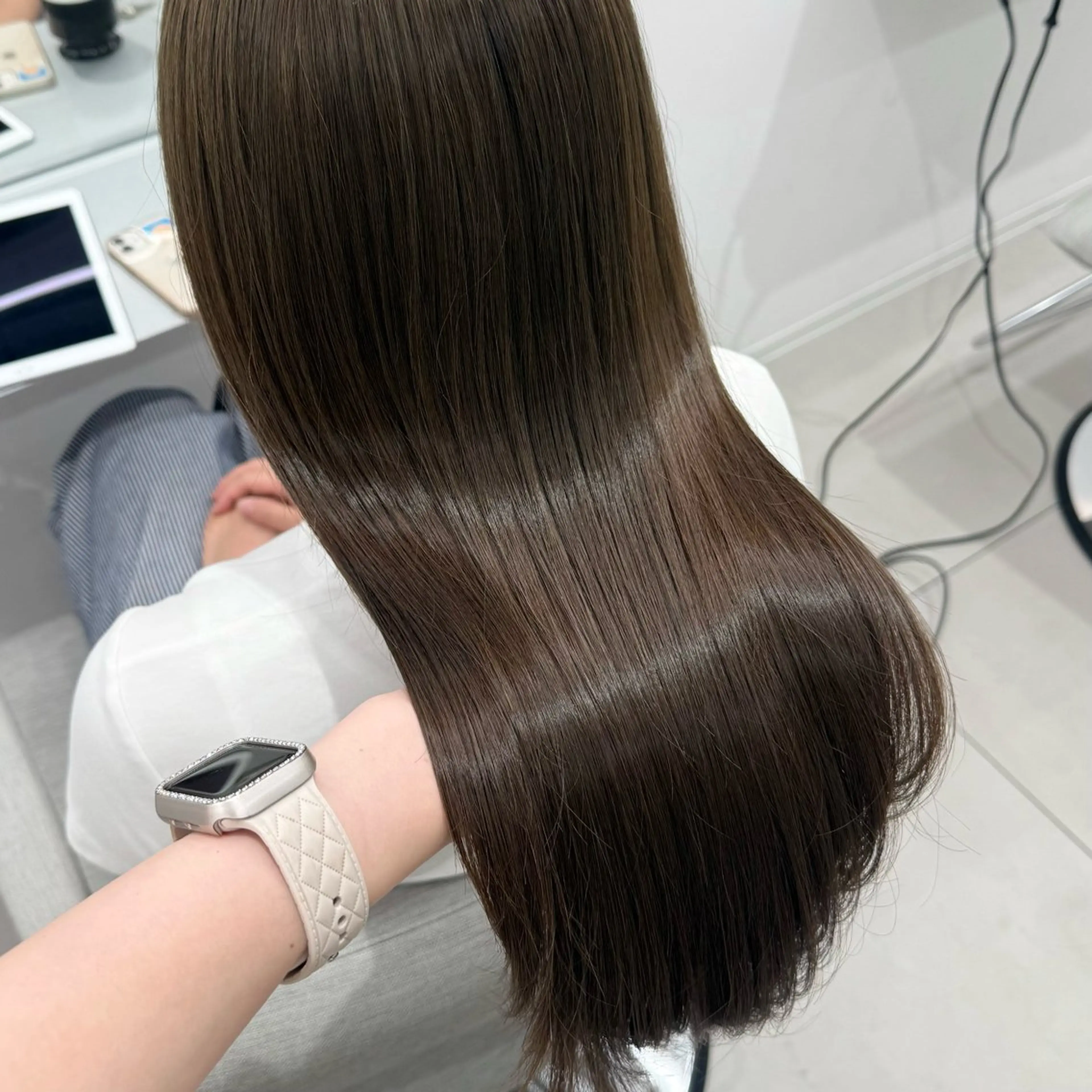 ロング カラー ベージュカラー ブリーチ 透明感カラー ダブルカラー ブリーチなしカラー カット ヘアカラー 澤 佑華 🎀 透明感カラーのヘアスタイル