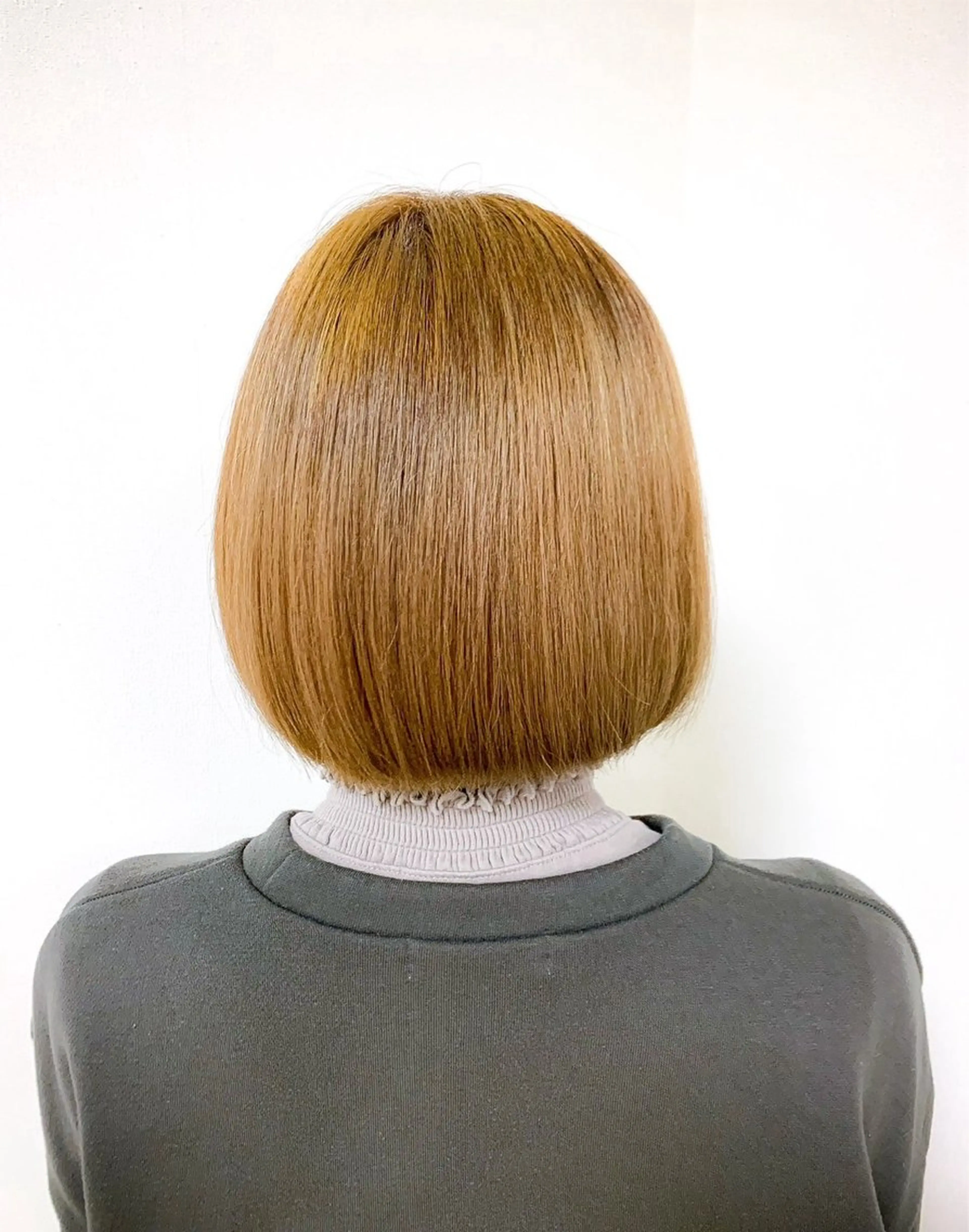 ショート 名嘉 穂乃花のヘアスタイル