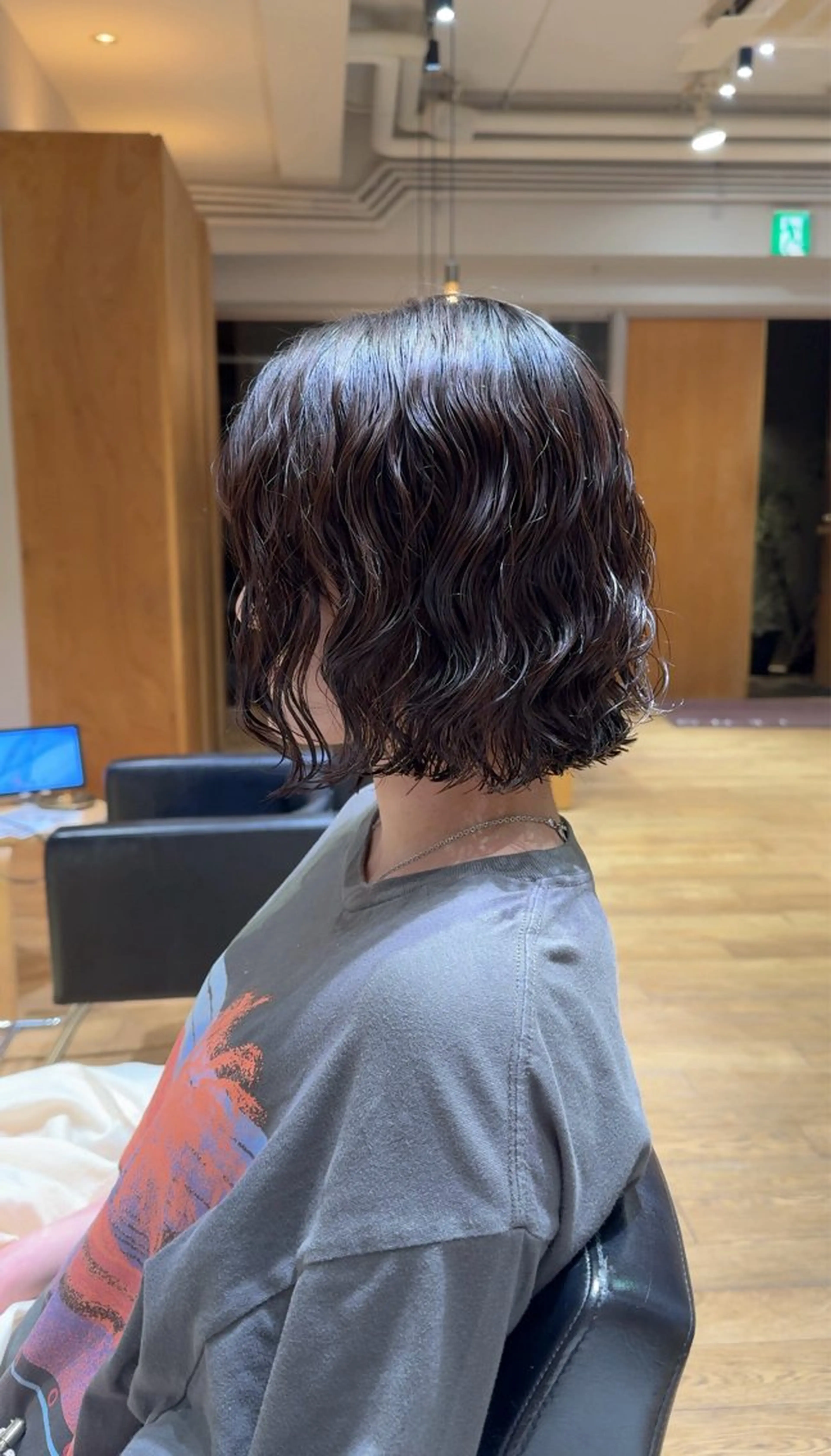 ショート パーマ 伸ばしかけ カット パーマ 大橋 芽衣のヘアスタイル