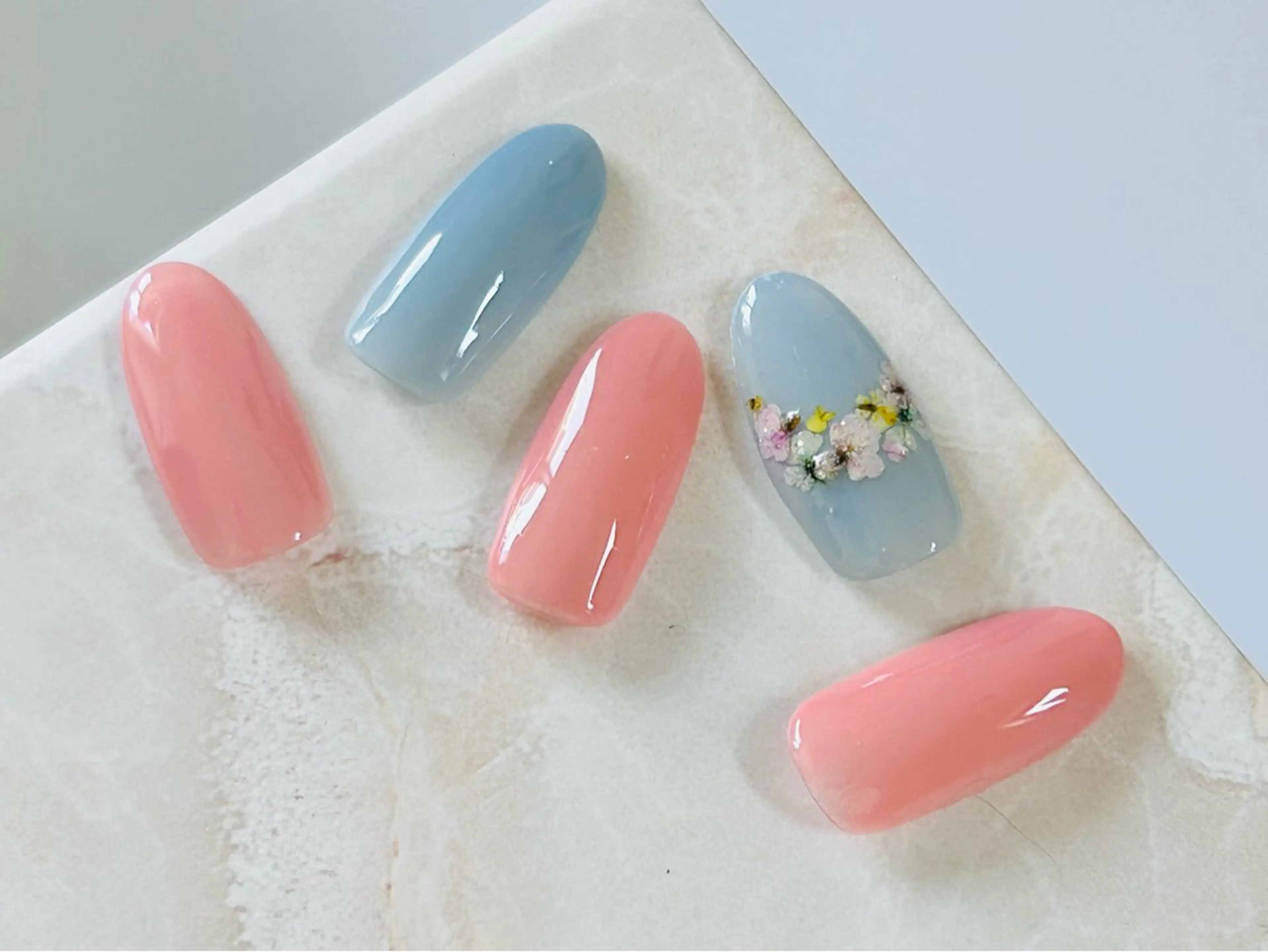 ネイル パステルネイル シンプルネイル nico nailのネイルデザイン
