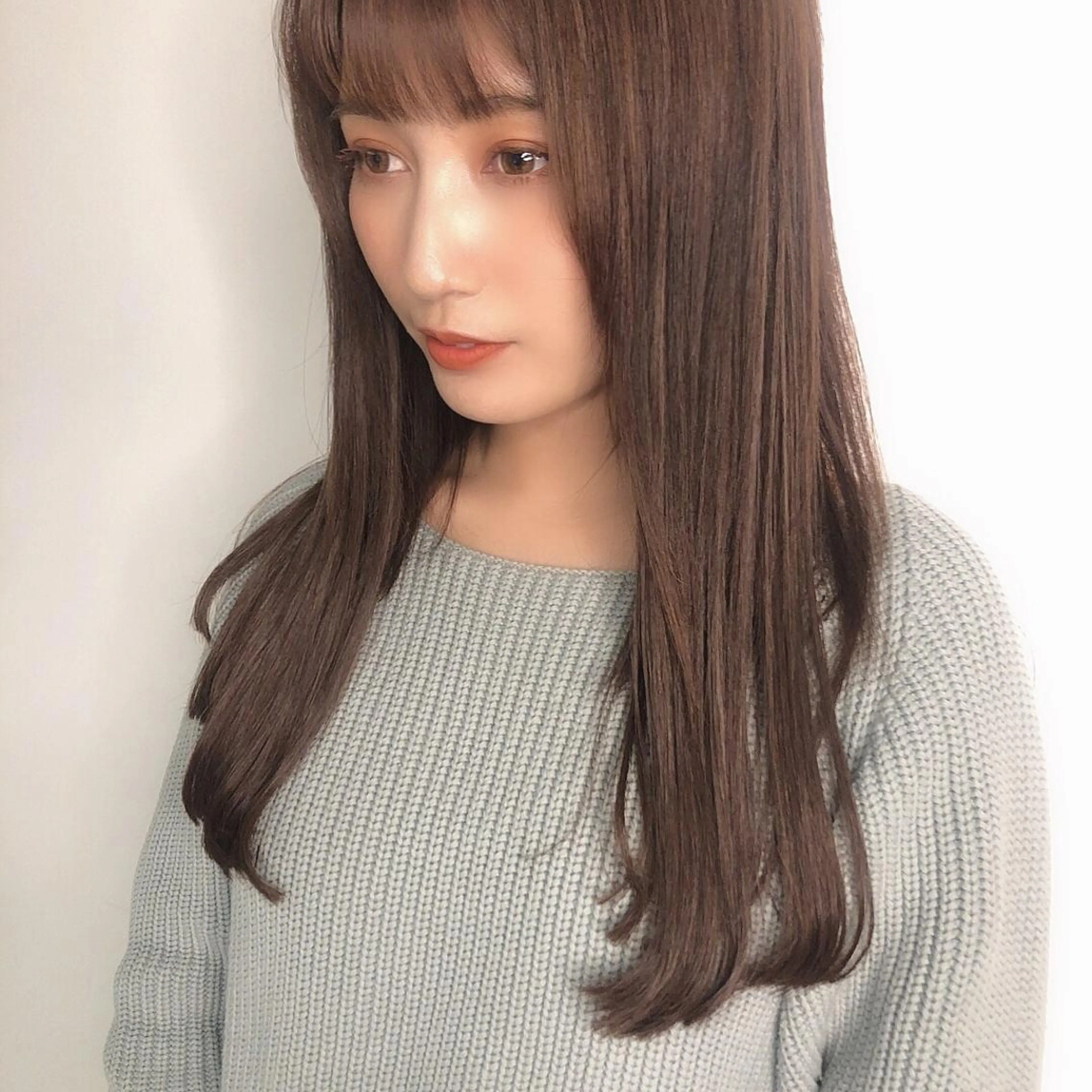 ロング カラー ヘアアレンジ マツエク・マツパ シールエクステ エクステ Noah's　Ark所属・透明感カラー🫧ヘア セット🫧松本菜月の眉毛・アイブロウイメージ