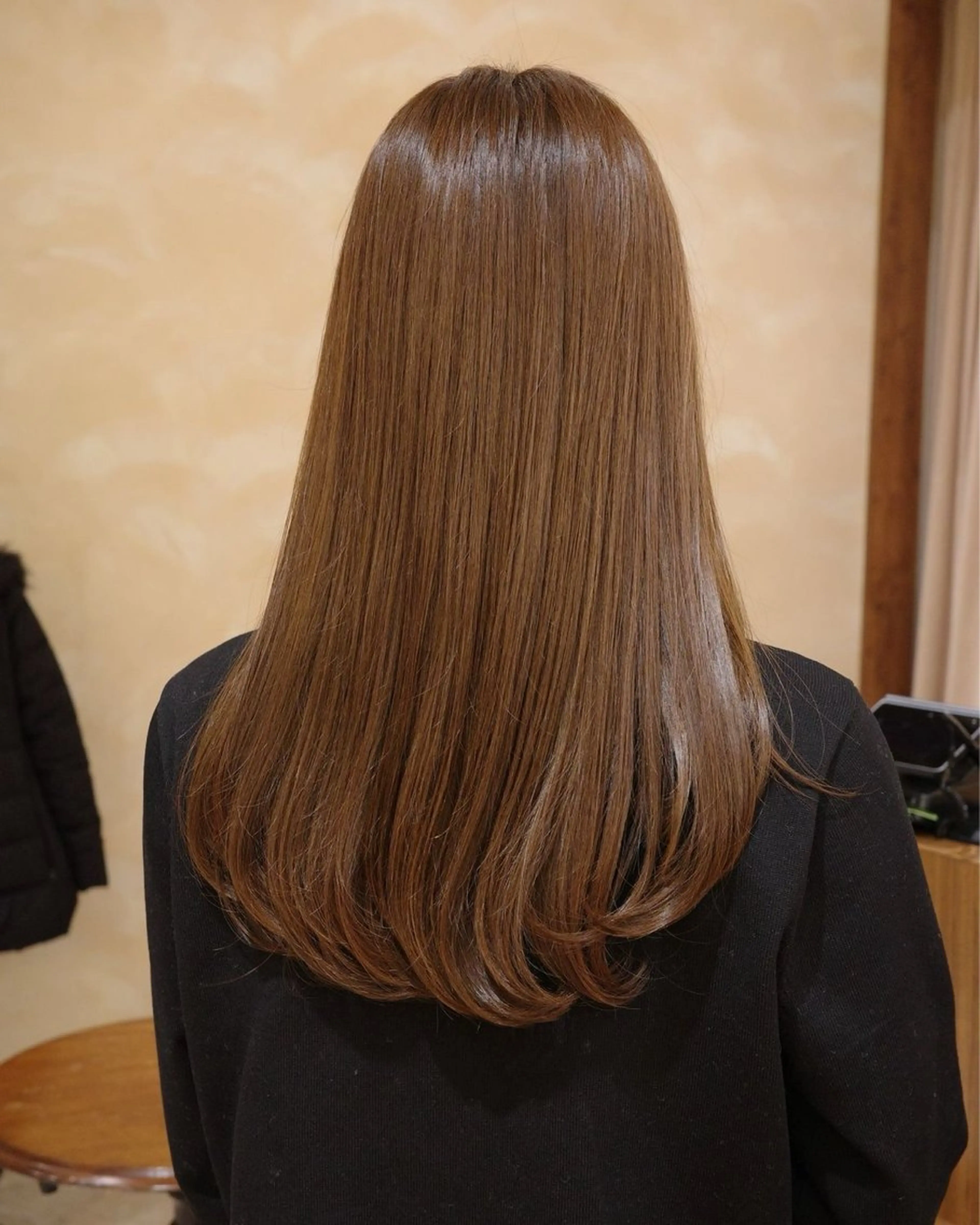 セミロング カラー ブラウンカラー オレンジ オレンジブラウン 新倉 あかねのヘアスタイル