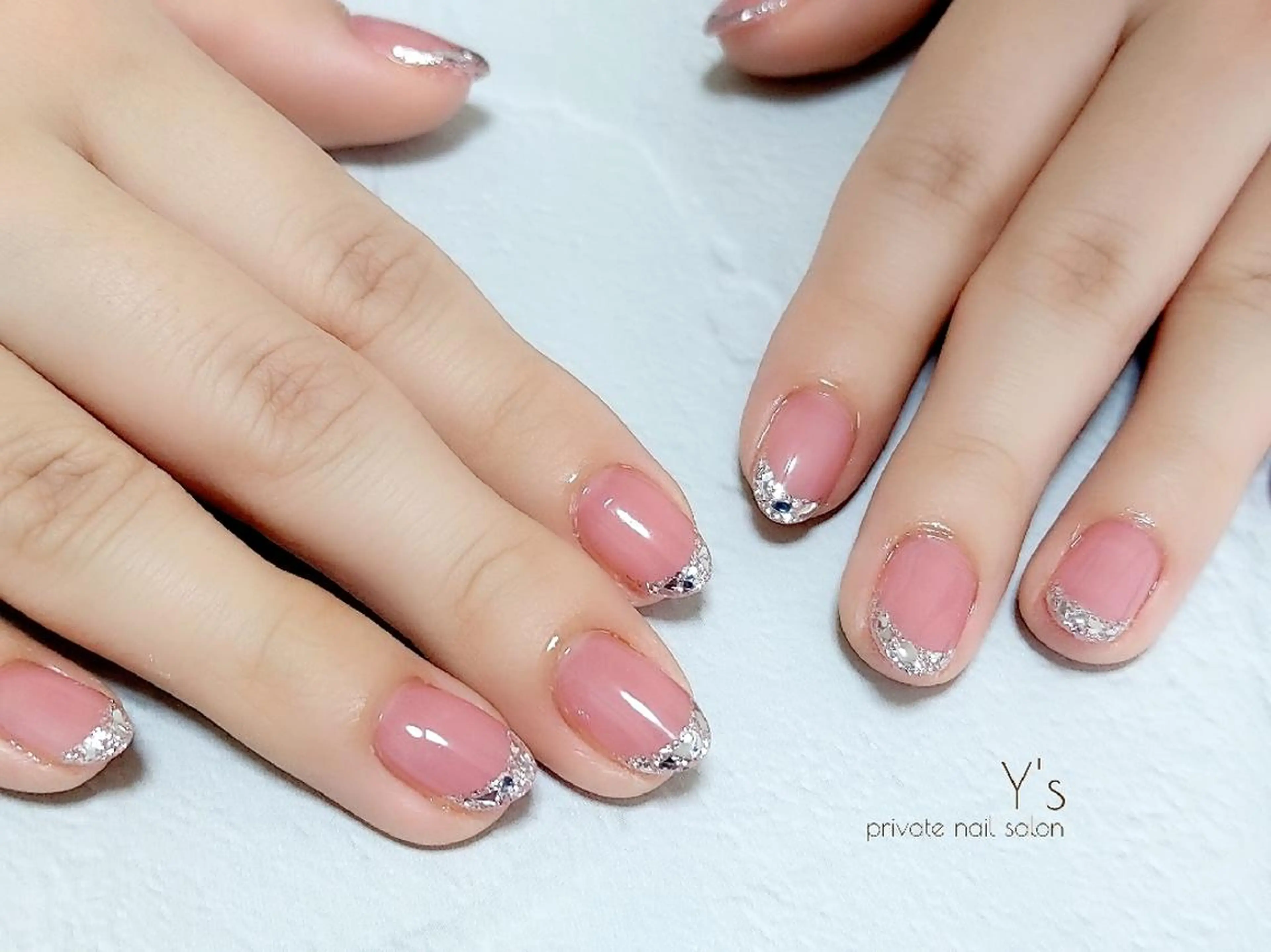 ネイル ハンドネイル YUMI NAGAI  のネイルデザイン