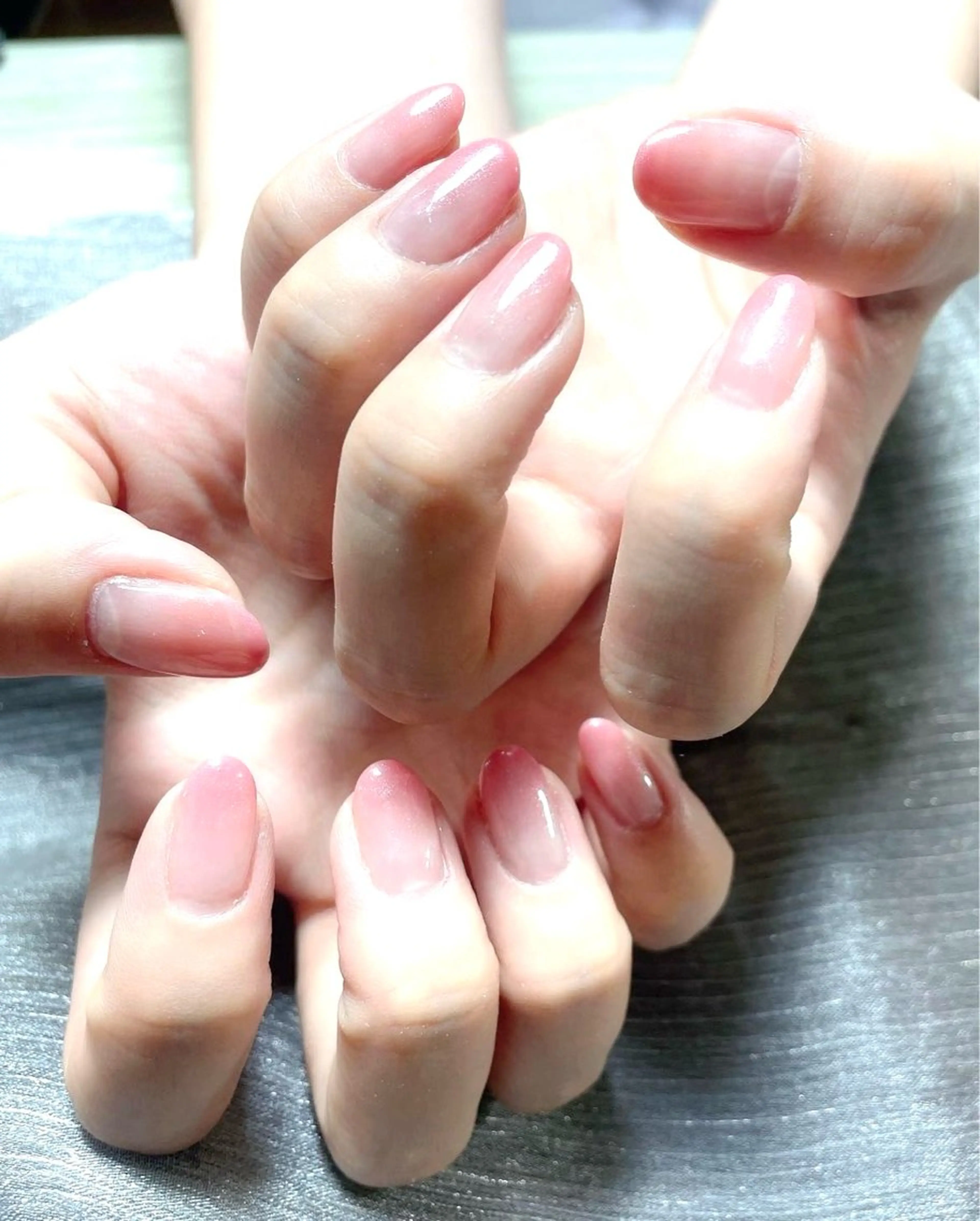 カラーグラデーション🩷オフ有りの写真