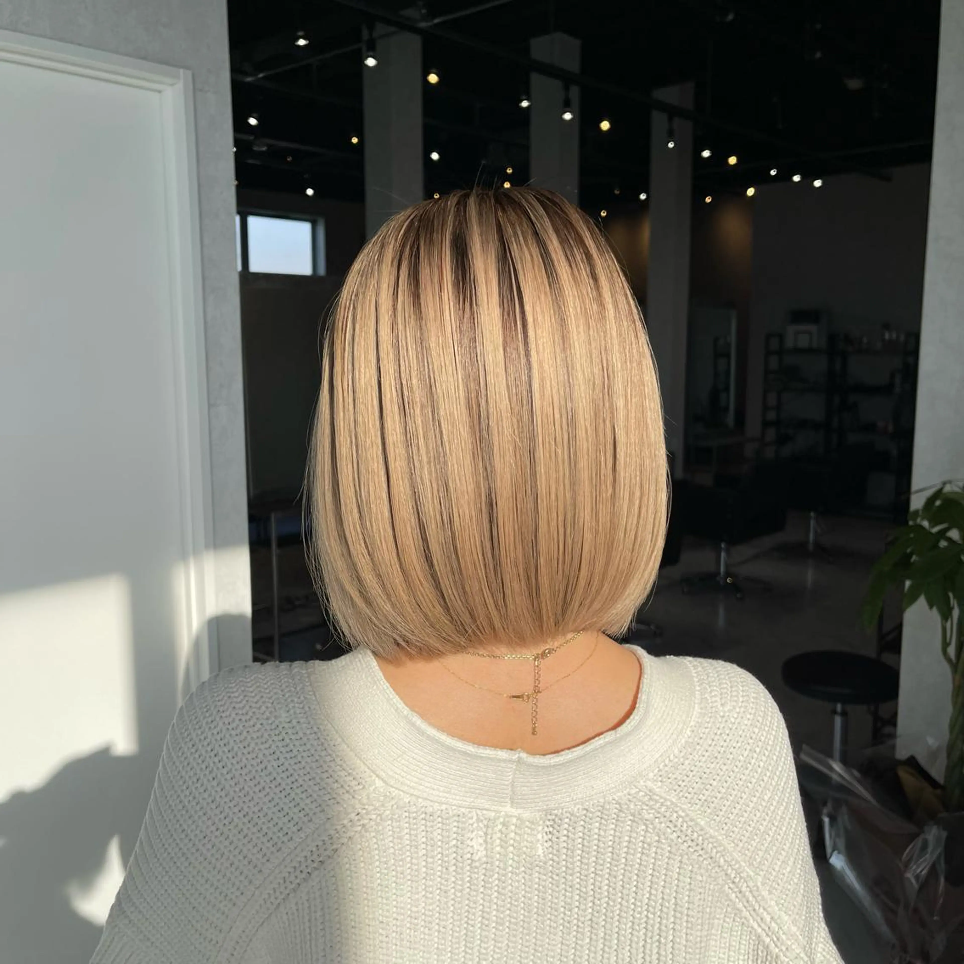 ショート カラー バレイヤージュ デザインカラー ハイライトカラー 外国人風カラー ハイライト カット ヘアカラー トリートメント アンドウ ユウ/ レイヤーカット/韓国のヘアスタイル