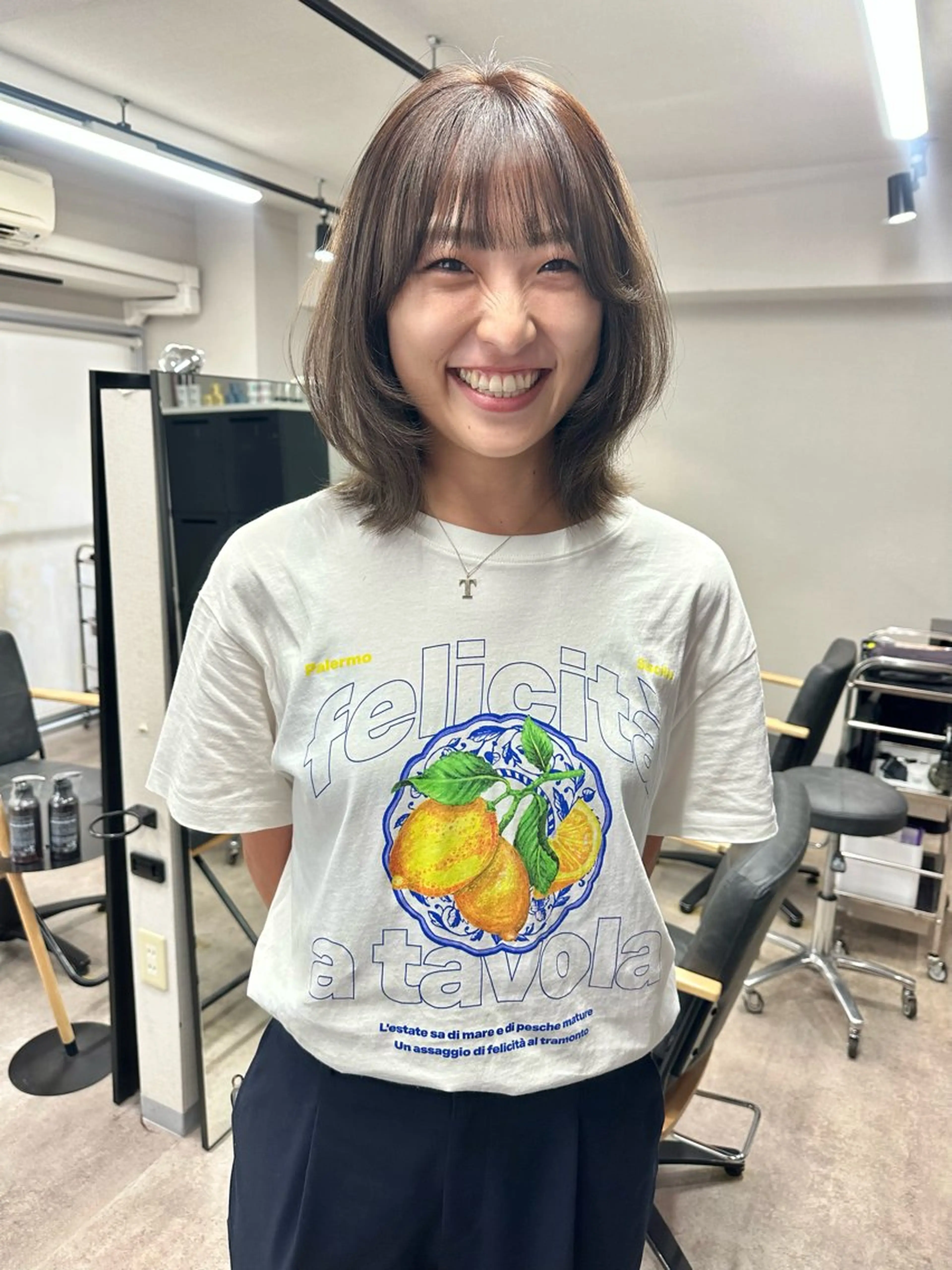 ミディアム カラー ベージュカラー オリーブベージュ レイヤーカット ウルフカット ウルフレイヤー カット ヘアカラー トリートメント レイヤーカット🪄 耳ツボ🎀Ayumiのヘアスタイル