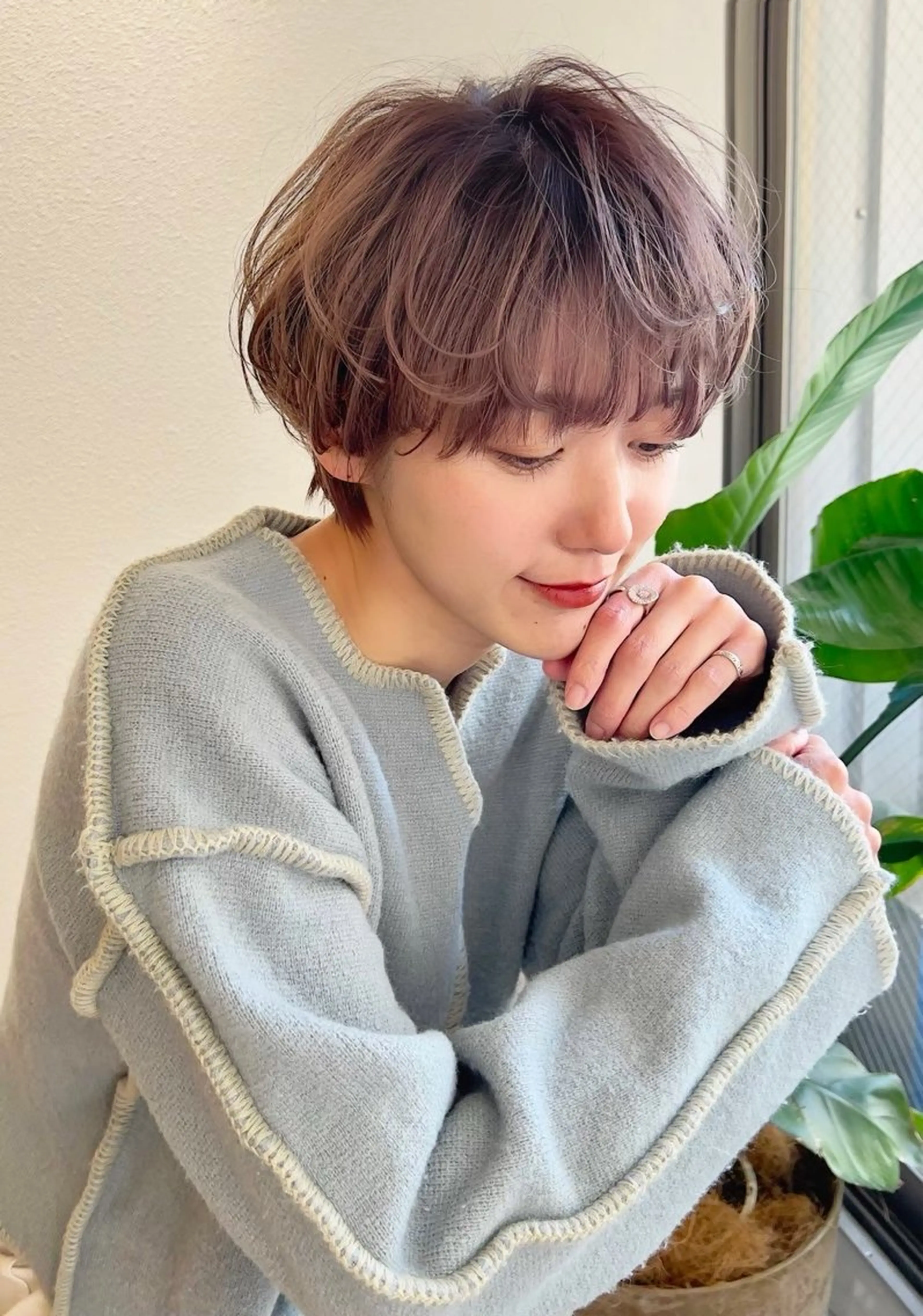 カラー 新井 望乃果のヘアスタイル