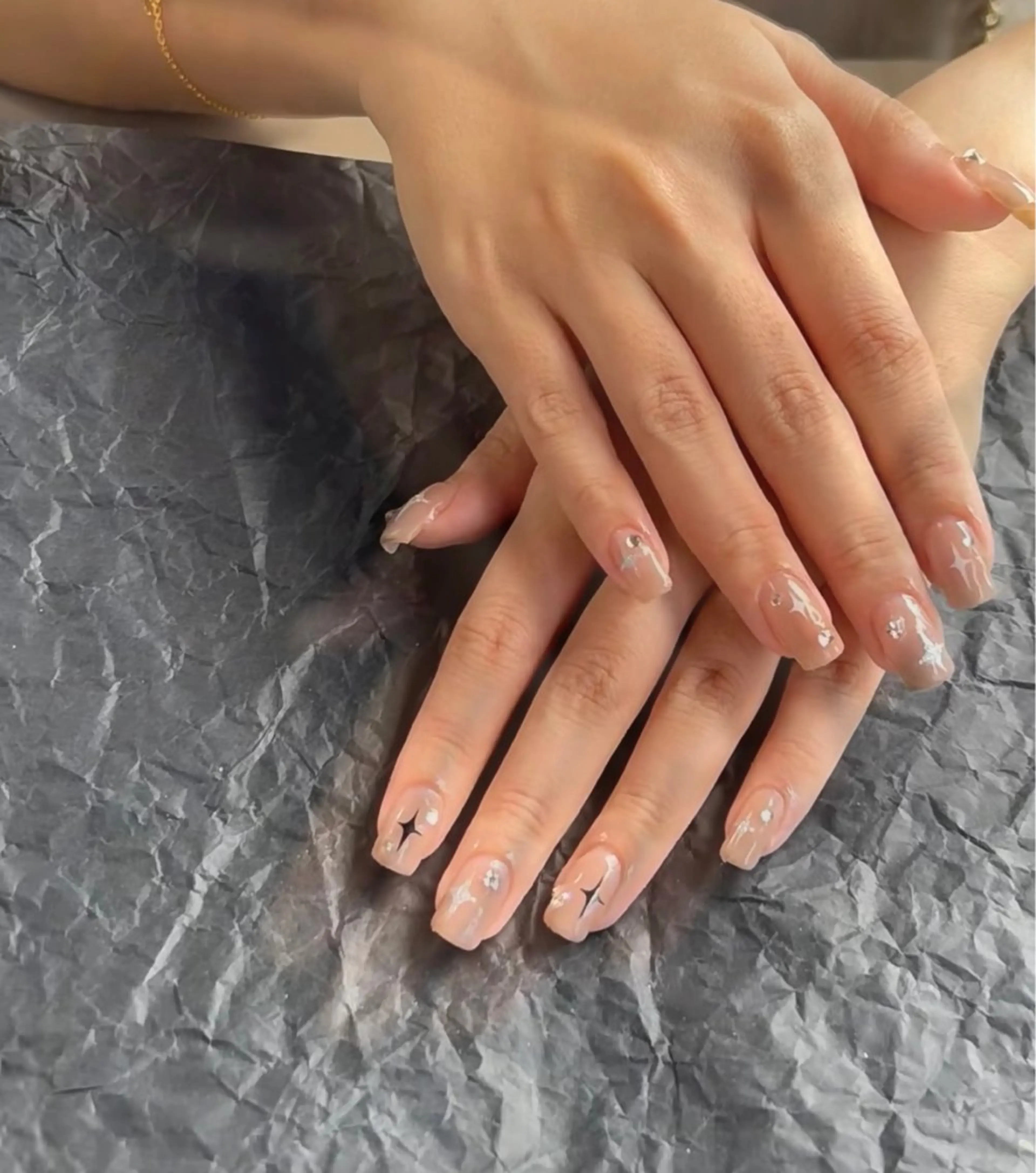 ネイル ハンドネイル 🍑 momo_nailのネイルデザイン