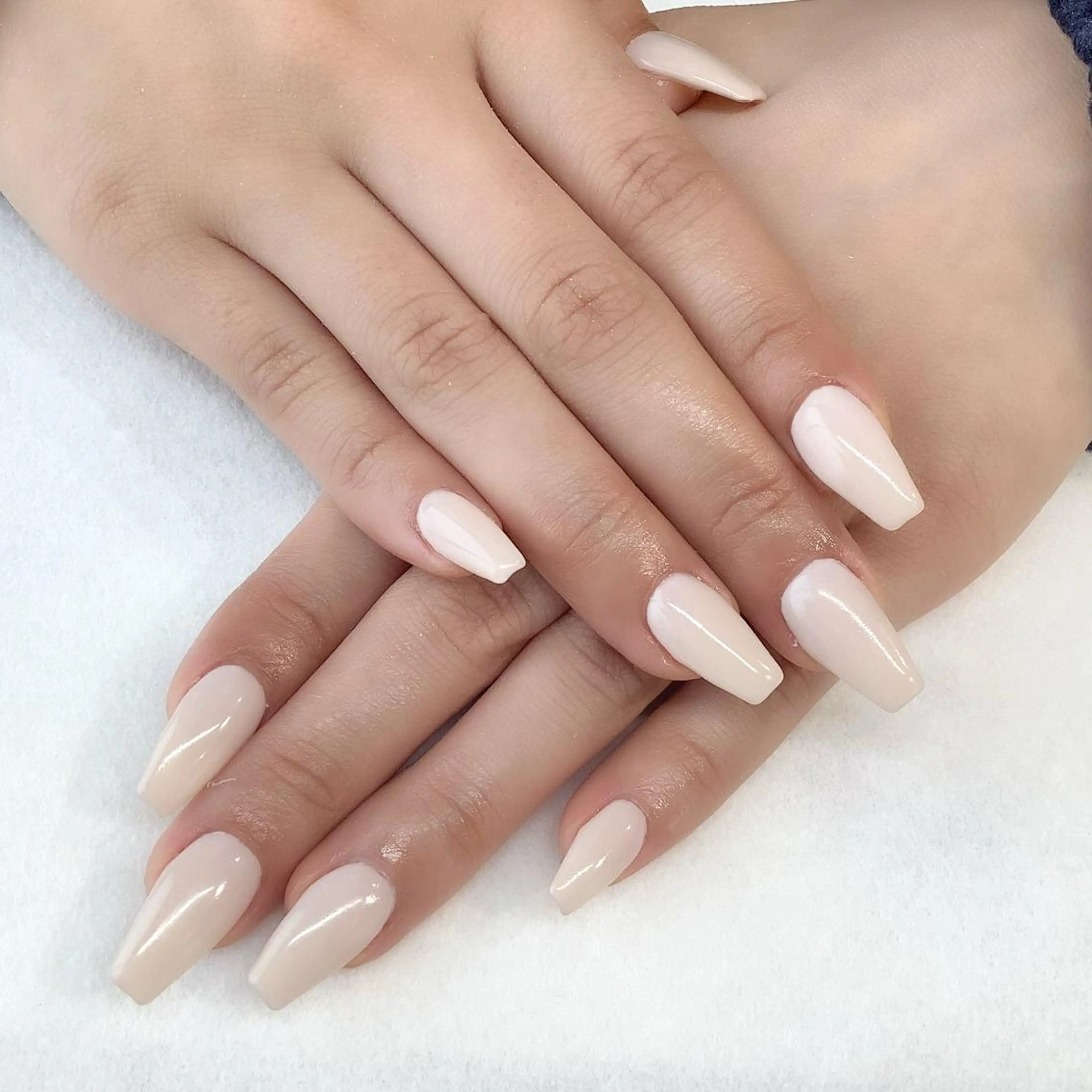 ネイル ハンドネイル 💎🐰 saki. m 🐰💎のネイルデザイン