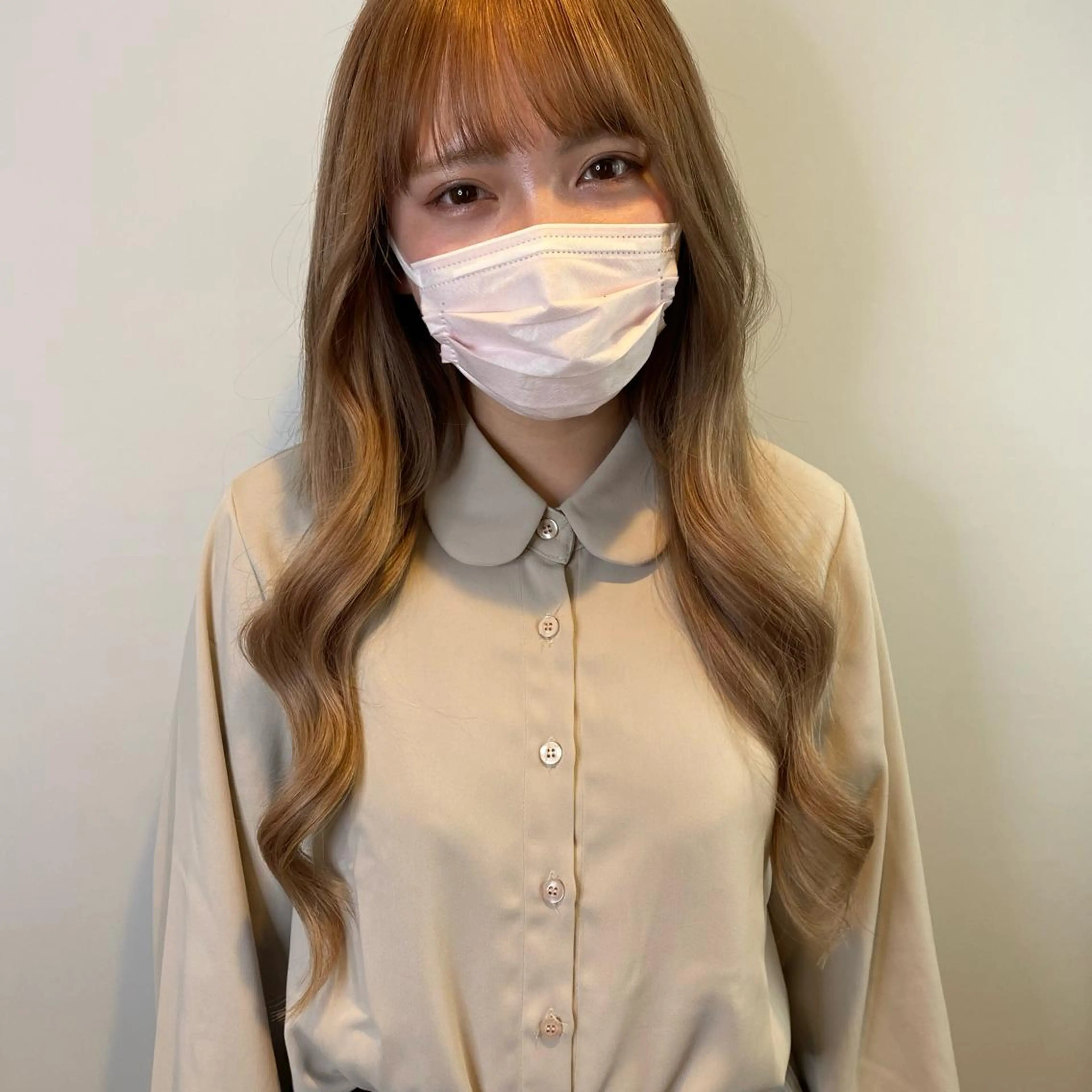 ロング アールバイニーナ所属・R by NINA アールバイニーナのヘアスタイル