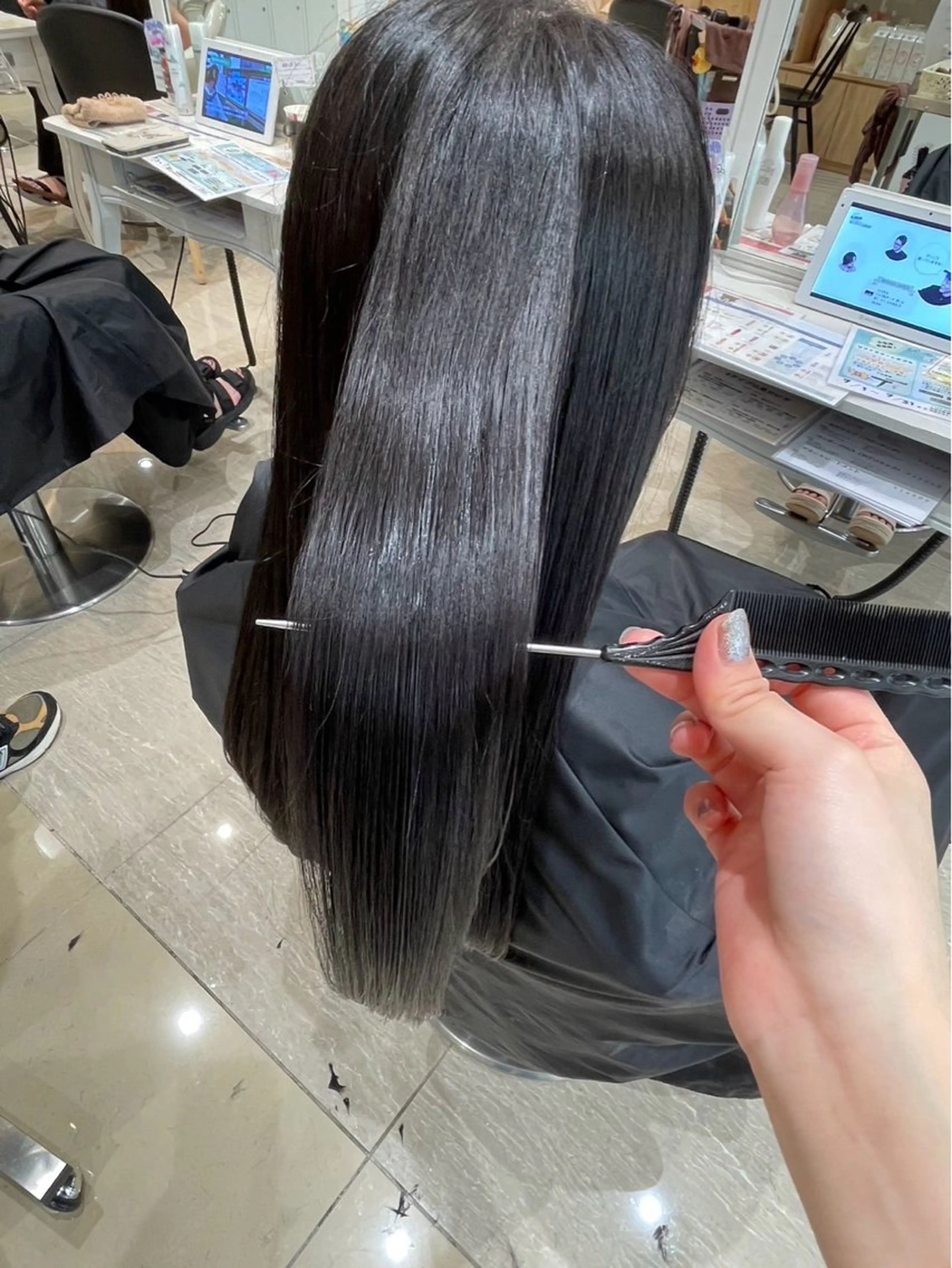 ロング カット ヘアカラー トリートメント レイヤー×ハイライト 🌷RINA🌷のヘアスタイル