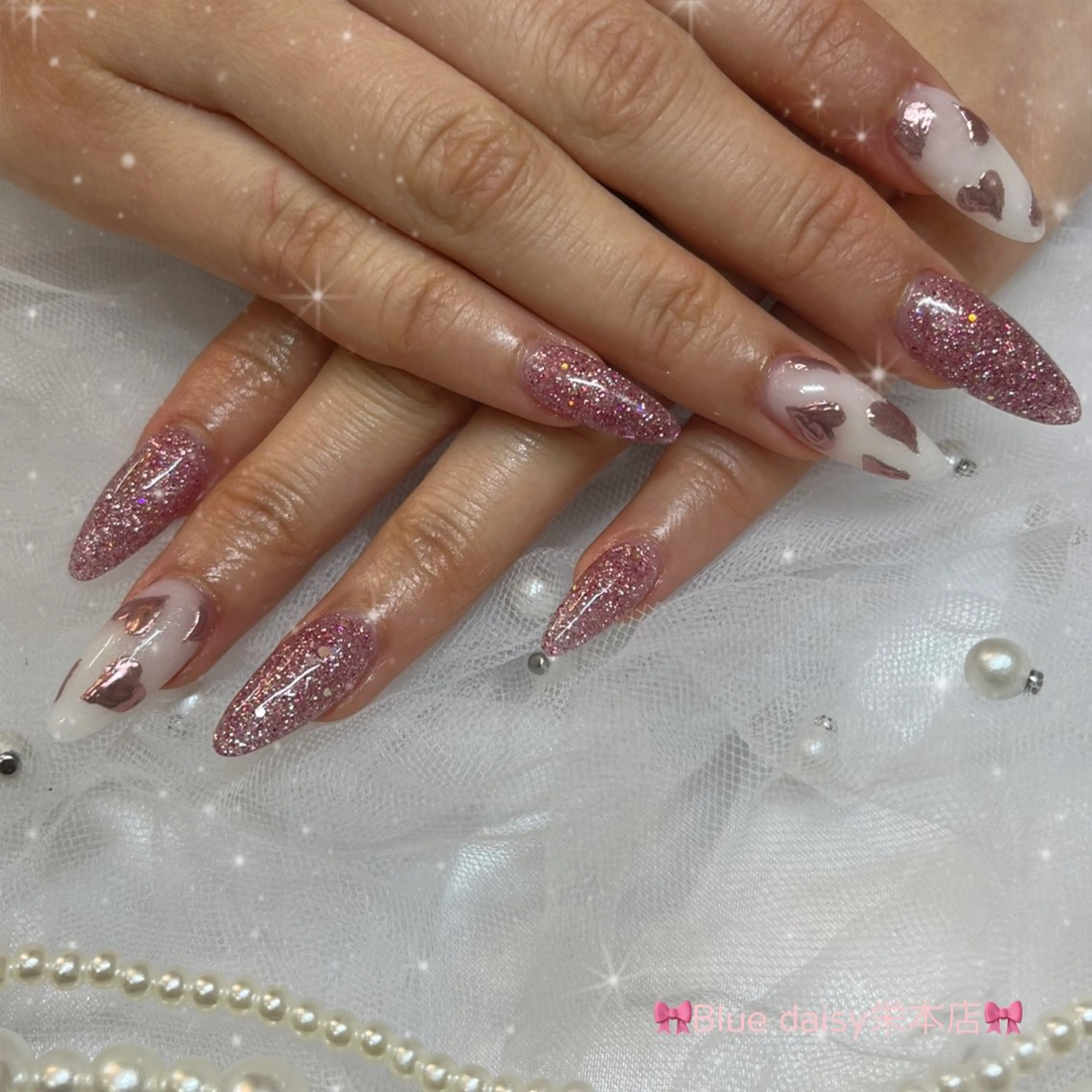 ネイル ハート ハンドネイル ブルーデイジー栄本店所属・BlueDaisy 栄本店のネイルデザイン