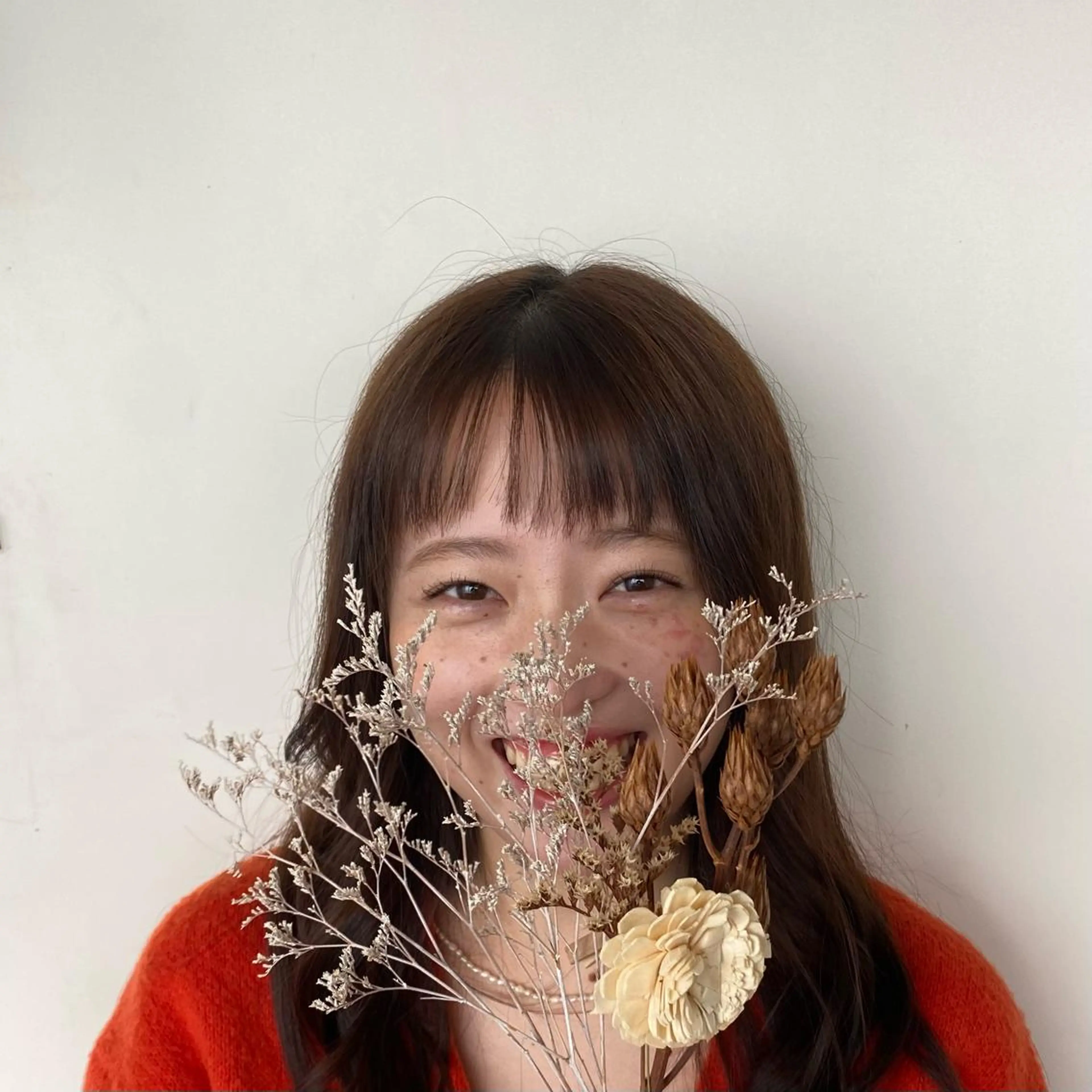 セミロング ヘアアレンジ BATON. ノウラマナのマツエク・マツパデザイン