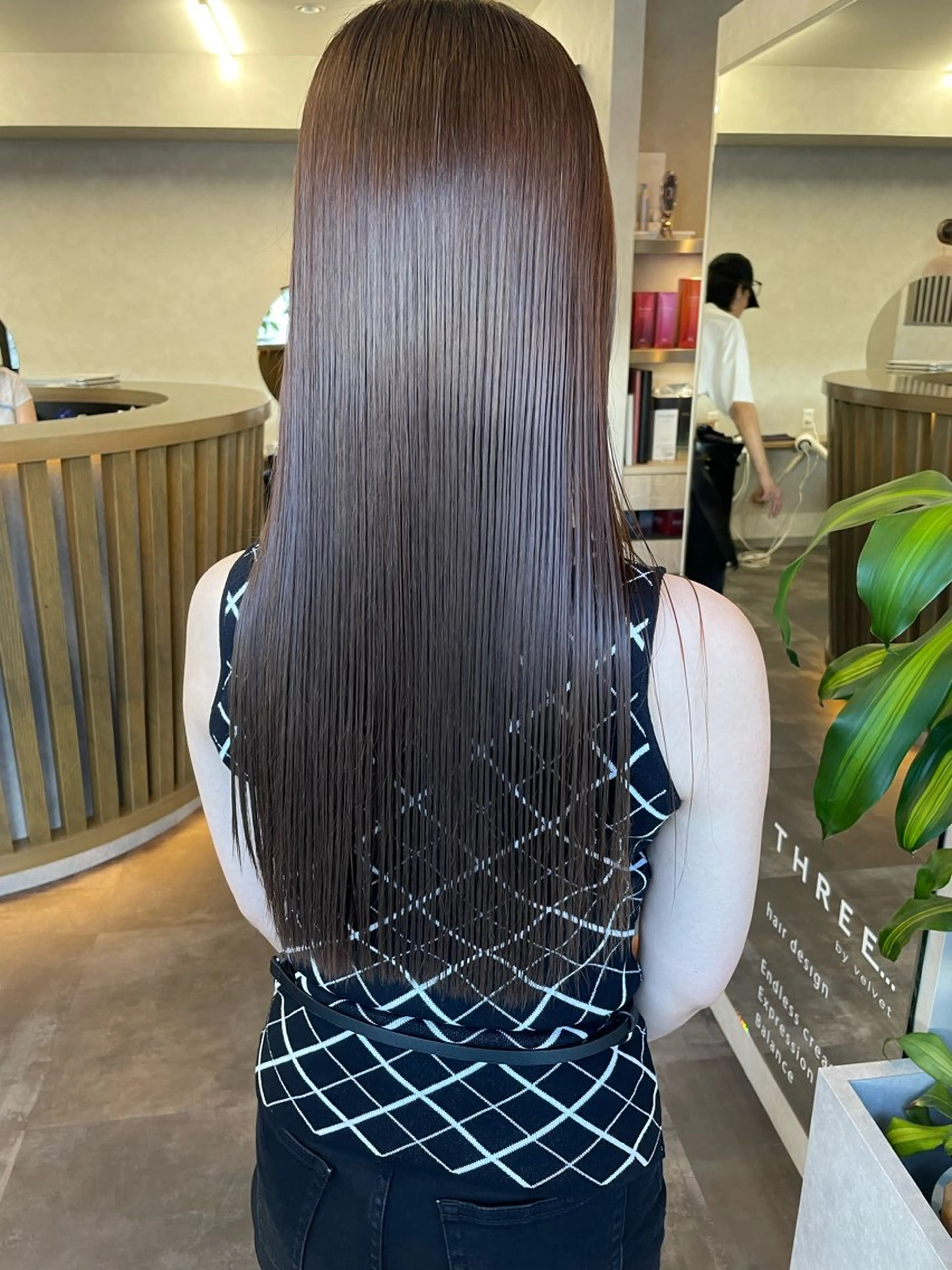 ロング カット 縮毛矯正 稲富 貴久のヘアスタイル