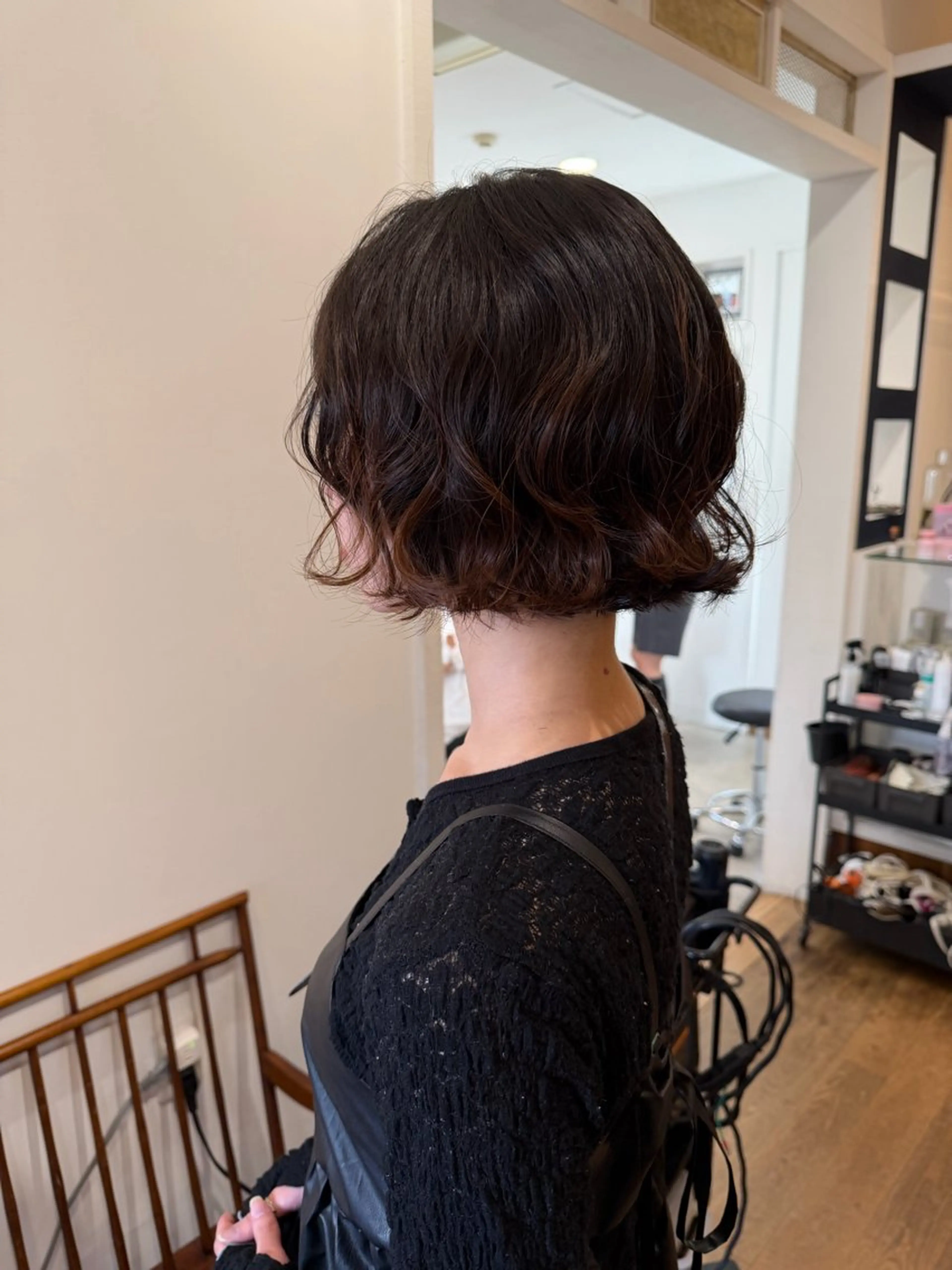 ショート カラー パーマ ヘアアレンジ ボブ カット パーマ トリートメント 髪質改善ストレート✨ パーマヘア✨YUKIのヘアスタイル