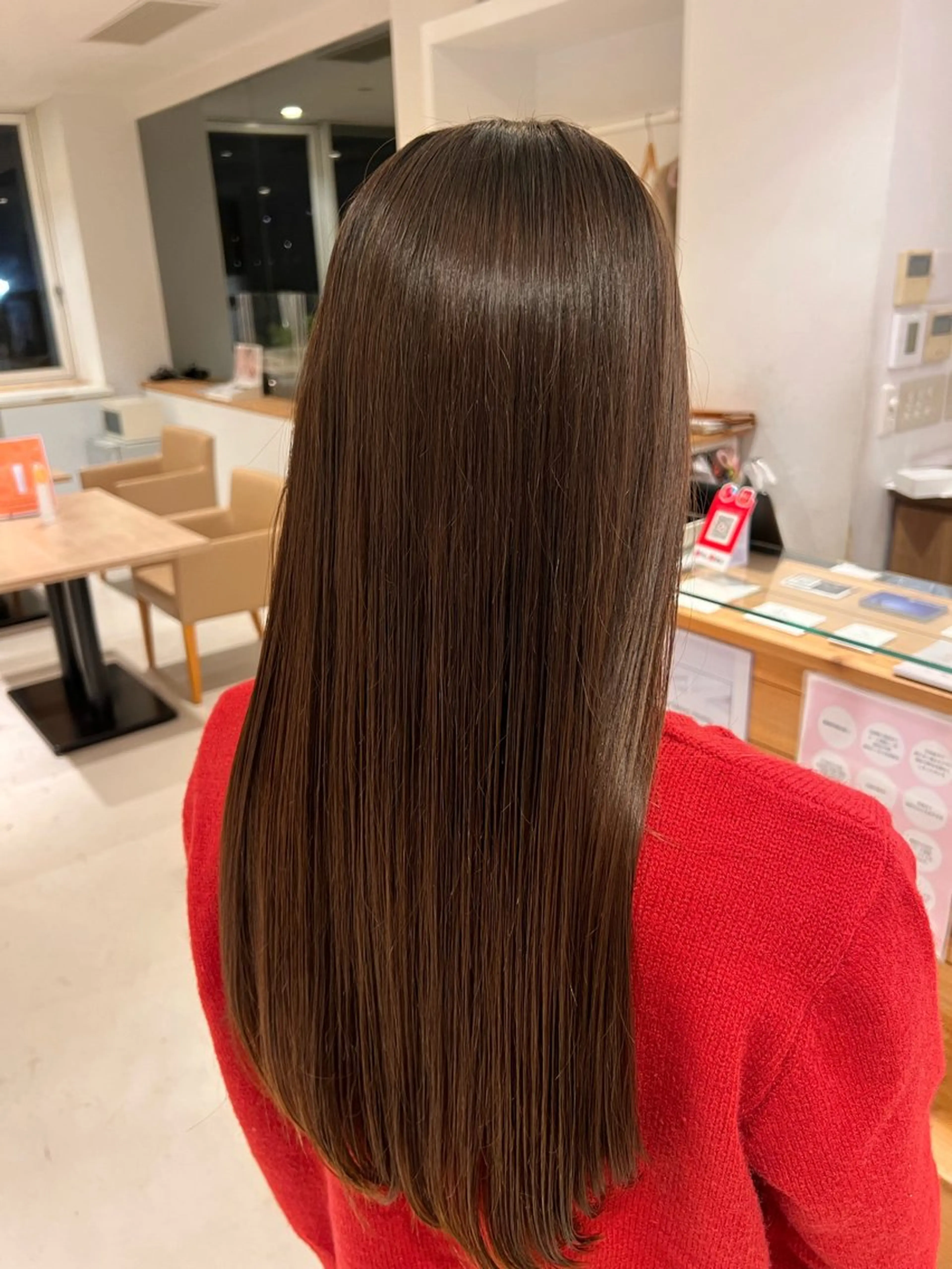 ロング カラー TRICCA 銀座所属・奏羽　"ショート ・ボブ ・レイヤー"のヘアスタイル