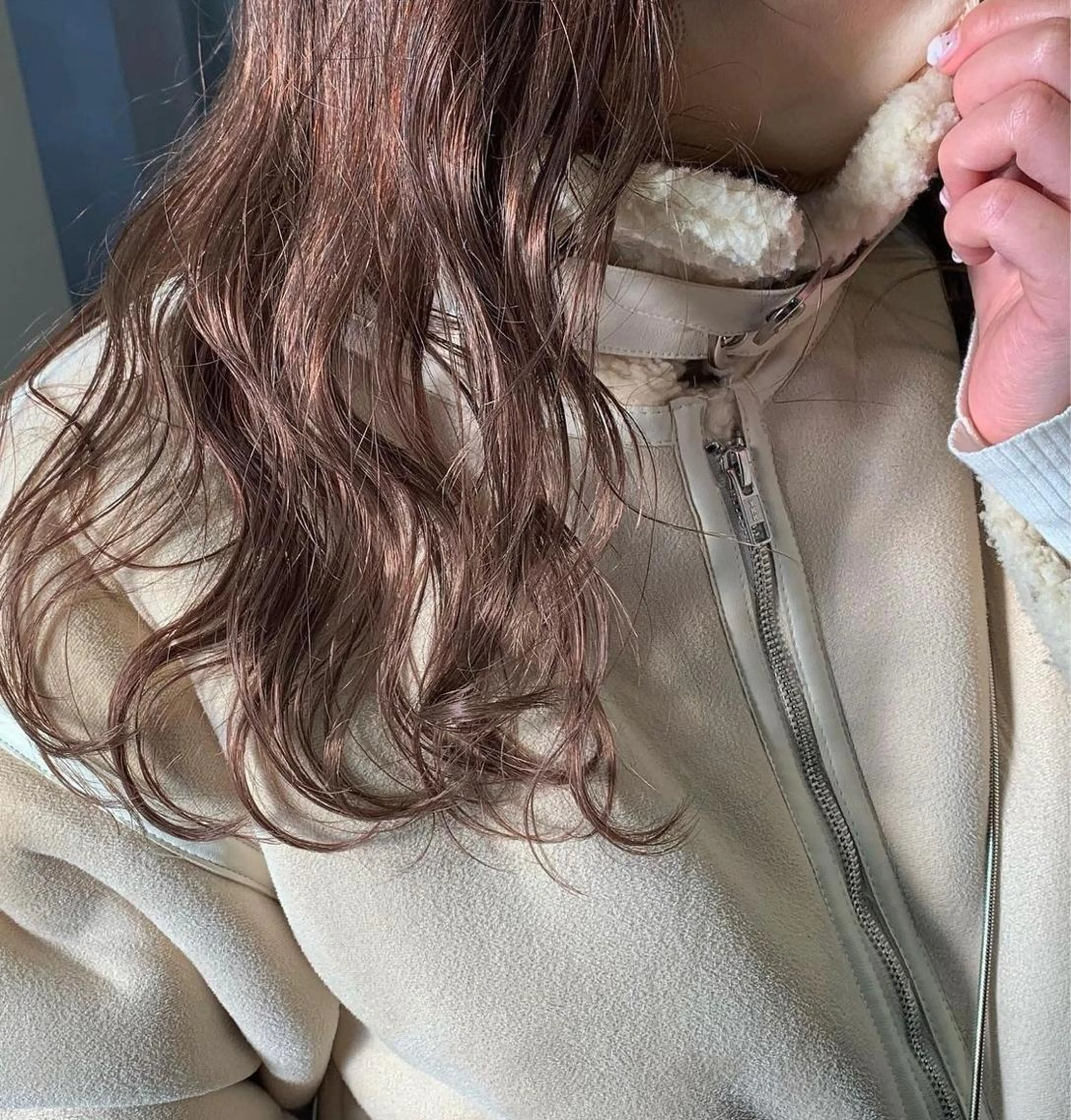 ロング カラー ピンクカラー ヘアカラー トリートメント 暖色/まろベージュ/ シカタユウカのヘアスタイル