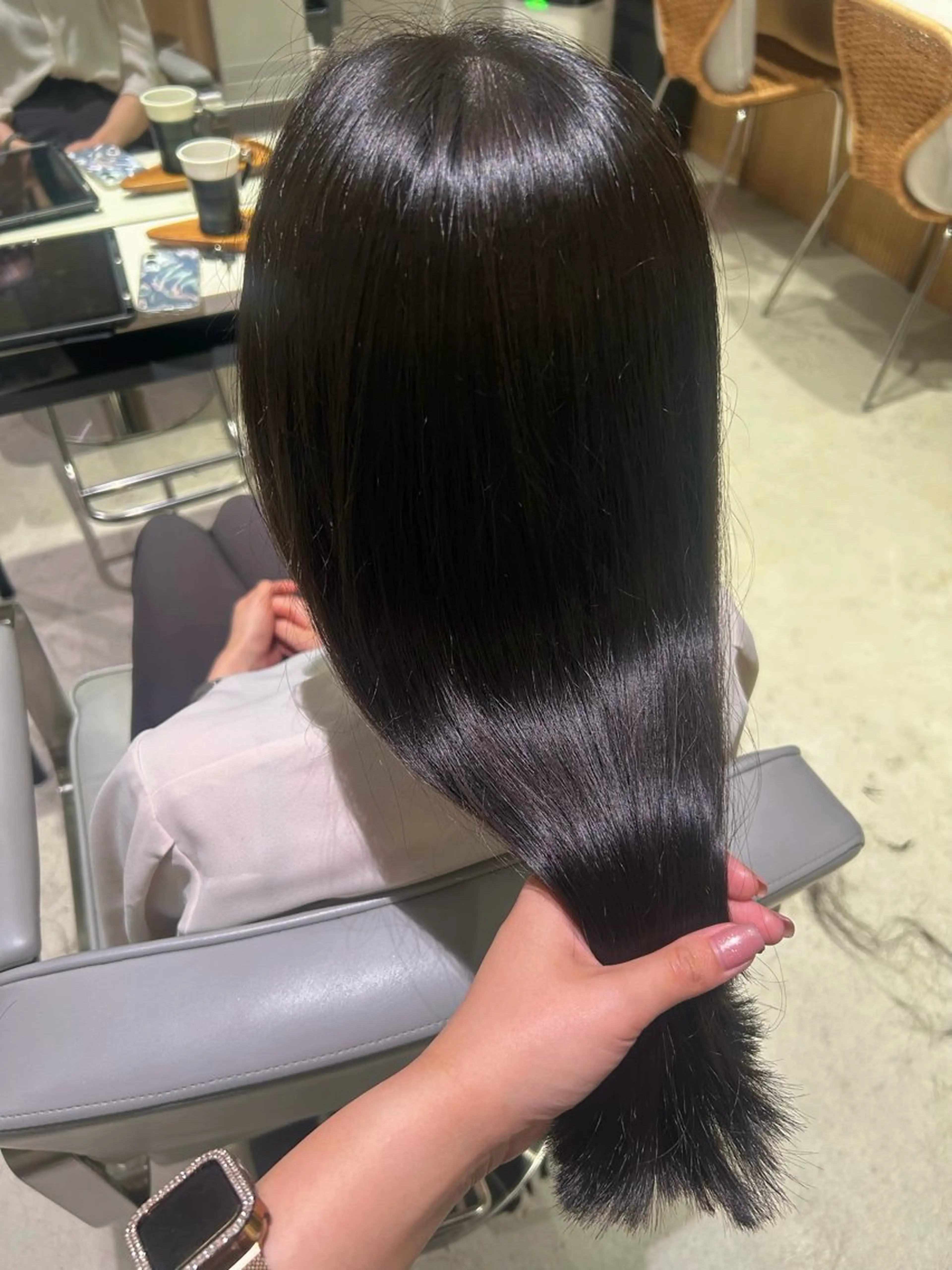 ロング カラー カット ヘアカラー トリートメント yoki.所属・しげ ゆりか/透明感 カラー/顔周りカットのヘアスタイル