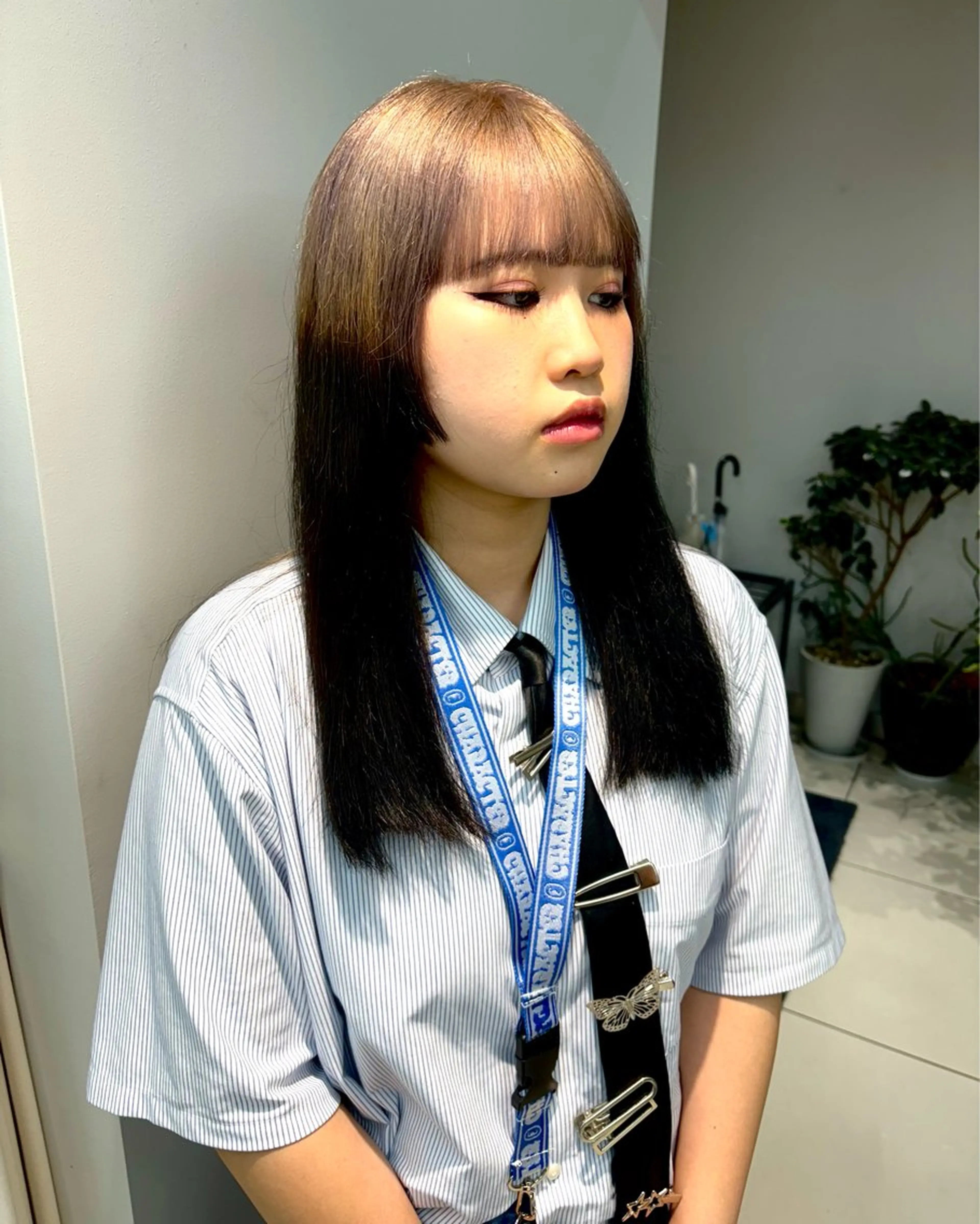 ショート カラー ヘアアレンジ ボブ/透明感ベージュ 🫧クルミ🌟のヘアスタイル