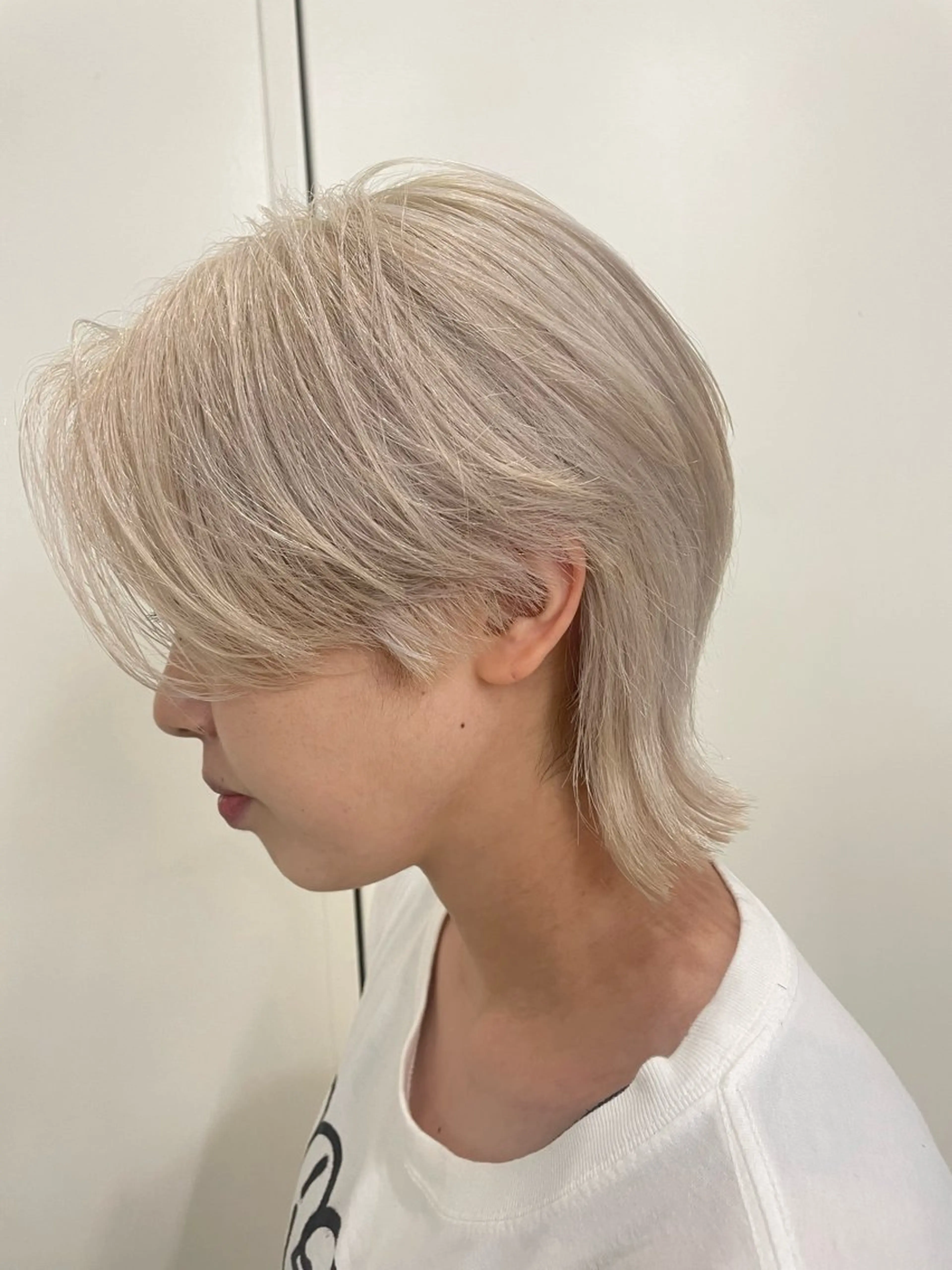 ショート カラー ブロンド ウルフカット ヘアカラー トリートメント ハイトーン/レイヤー 🌸さくらのヘアスタイル