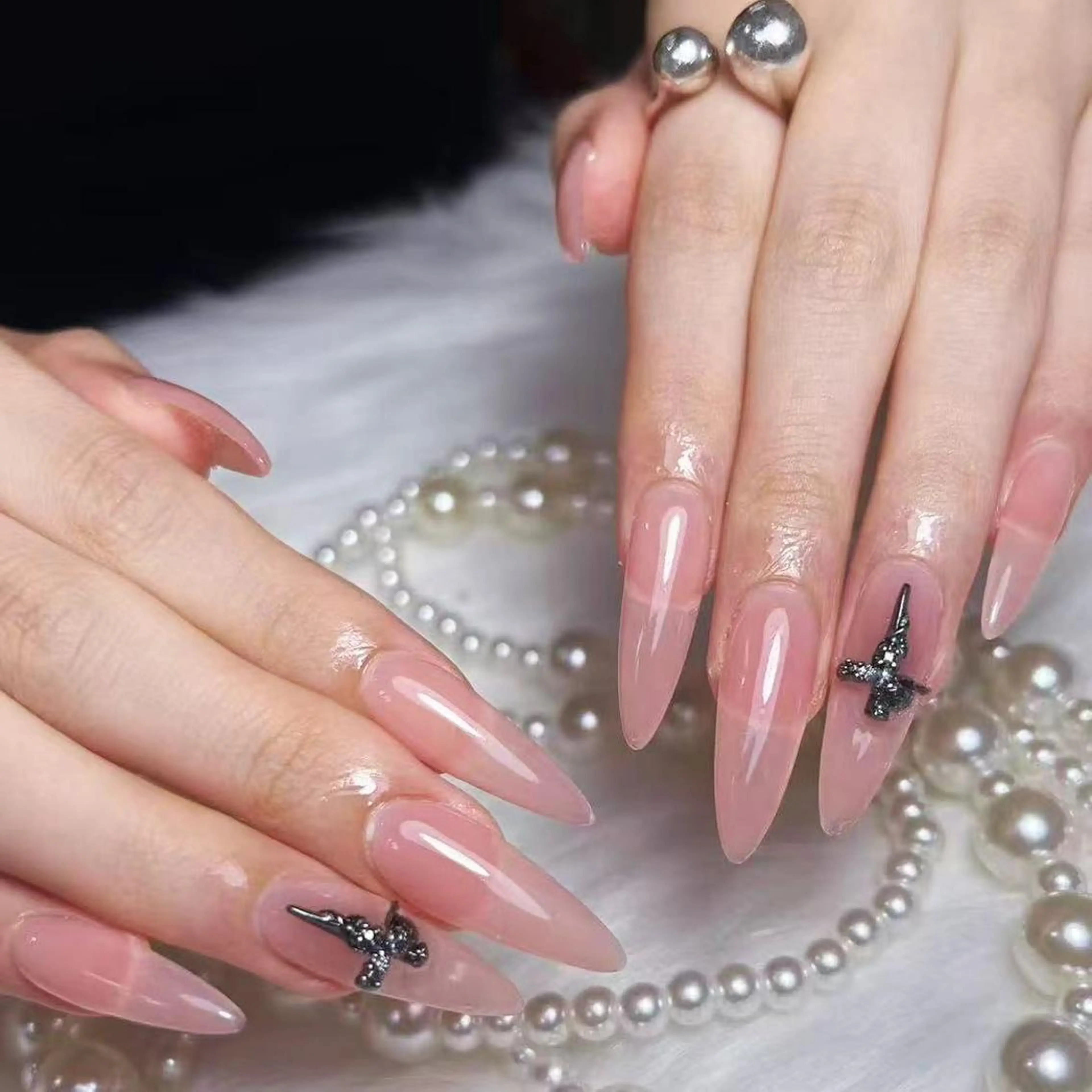 ネイル ハンドネイル DEMAIN- 🌹のネイルデザイン