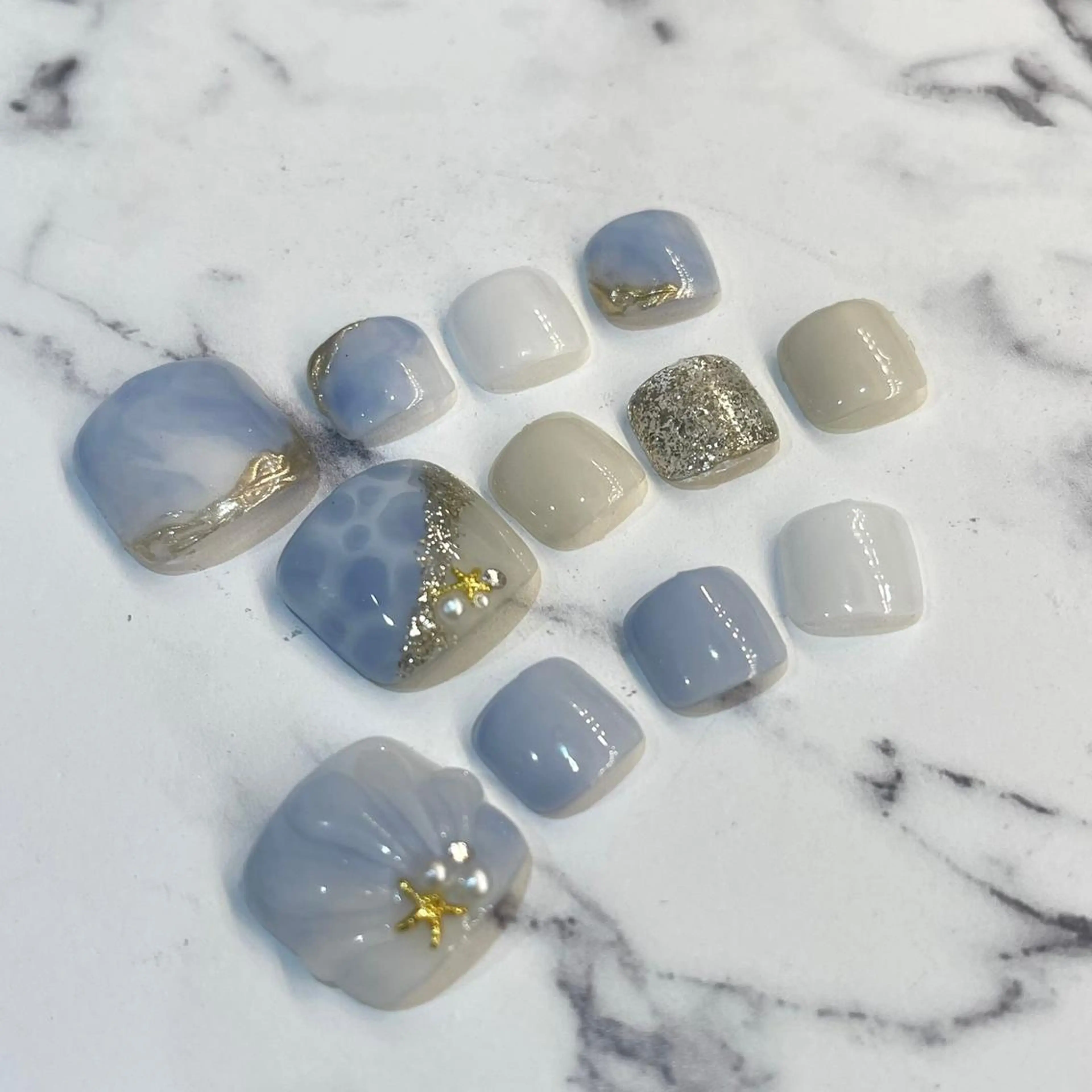 ネイル フットネイル nail LUNA BLANCのネイルデザイン