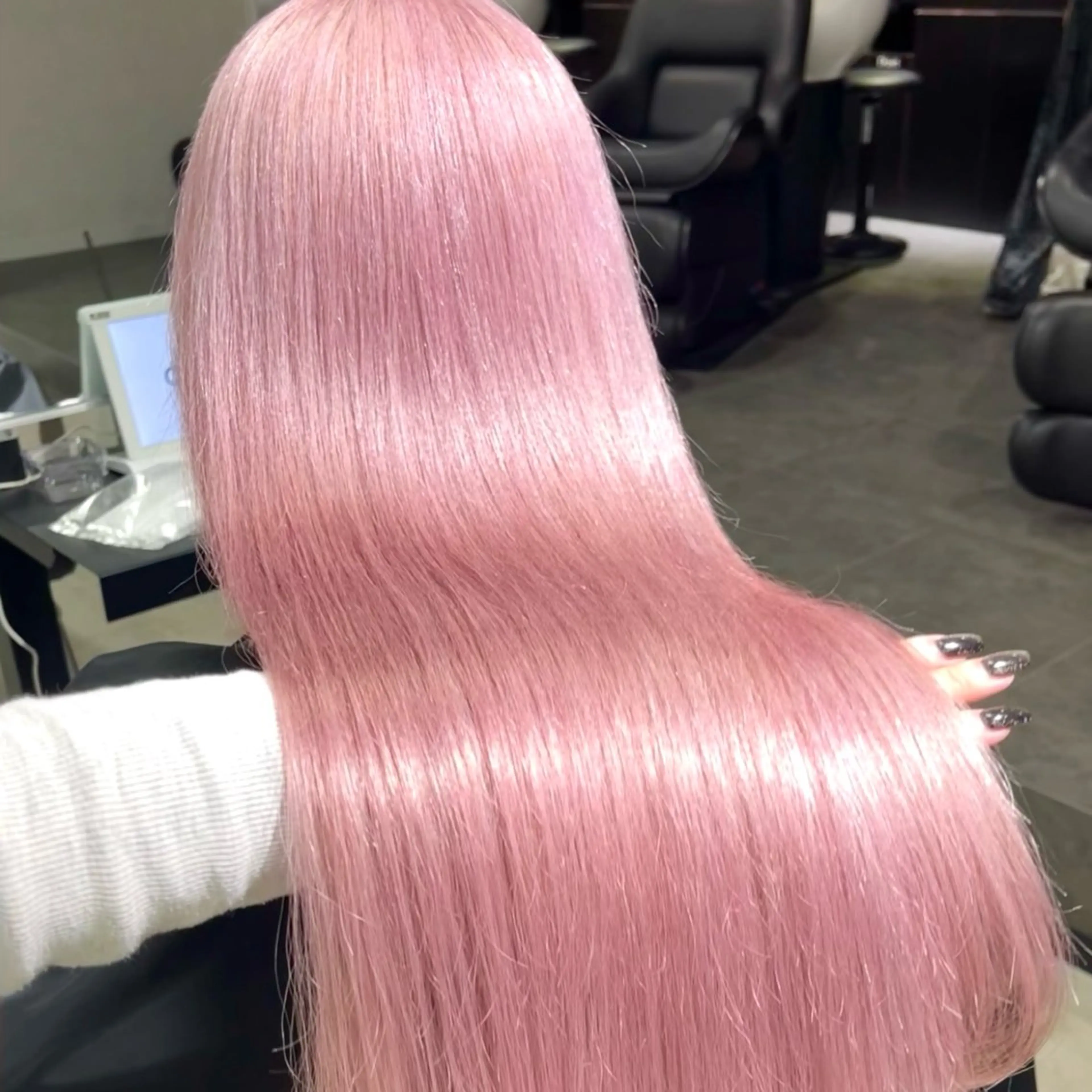 ロング カラー ブリーチ ケアブリーチ ピンクカラー ヘアカラー トリートメント レイヤー/暖色/ ミルクティー/マリアのヘアスタイル