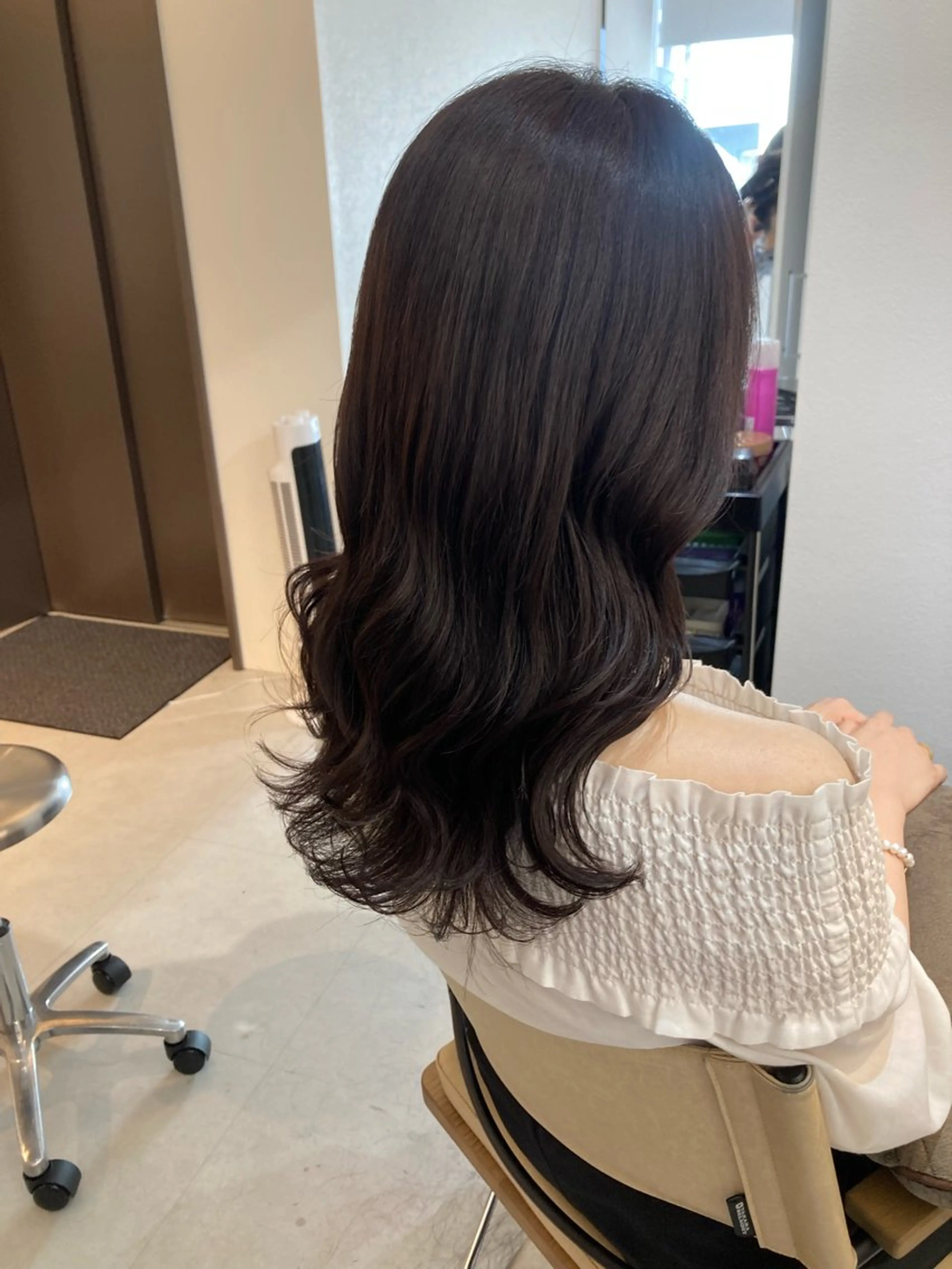 セミロング ヘアカラー トリートメント ✨色持ちの良い艶 カラー✨蟹江真世のヘアスタイル