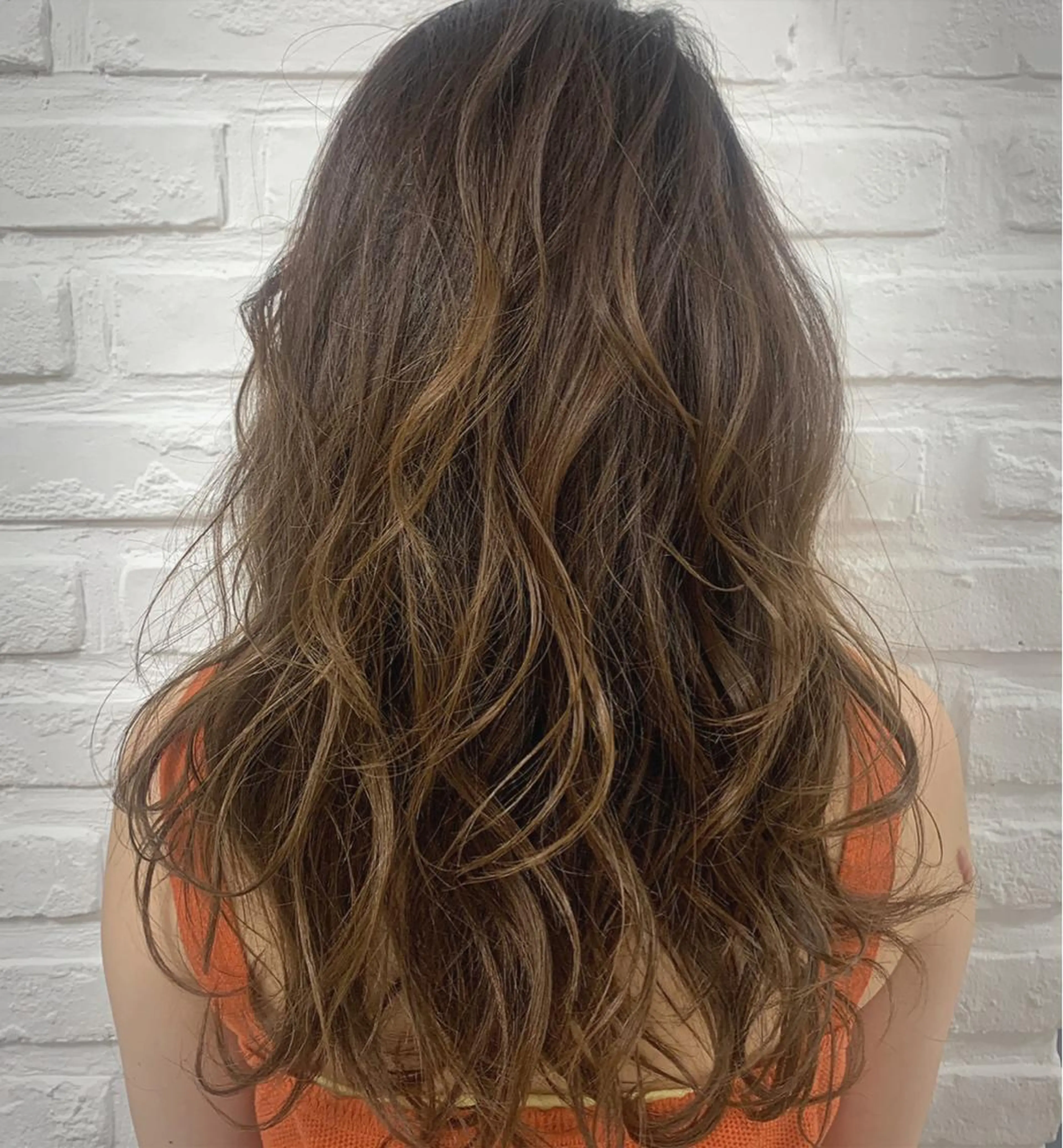 ロング カラー ブリーチ グラデーションカラー ブリーチなしカラー カット ヘアカラー トリートメント 【デザインカラー】 粥川佳日望のヘアスタイル