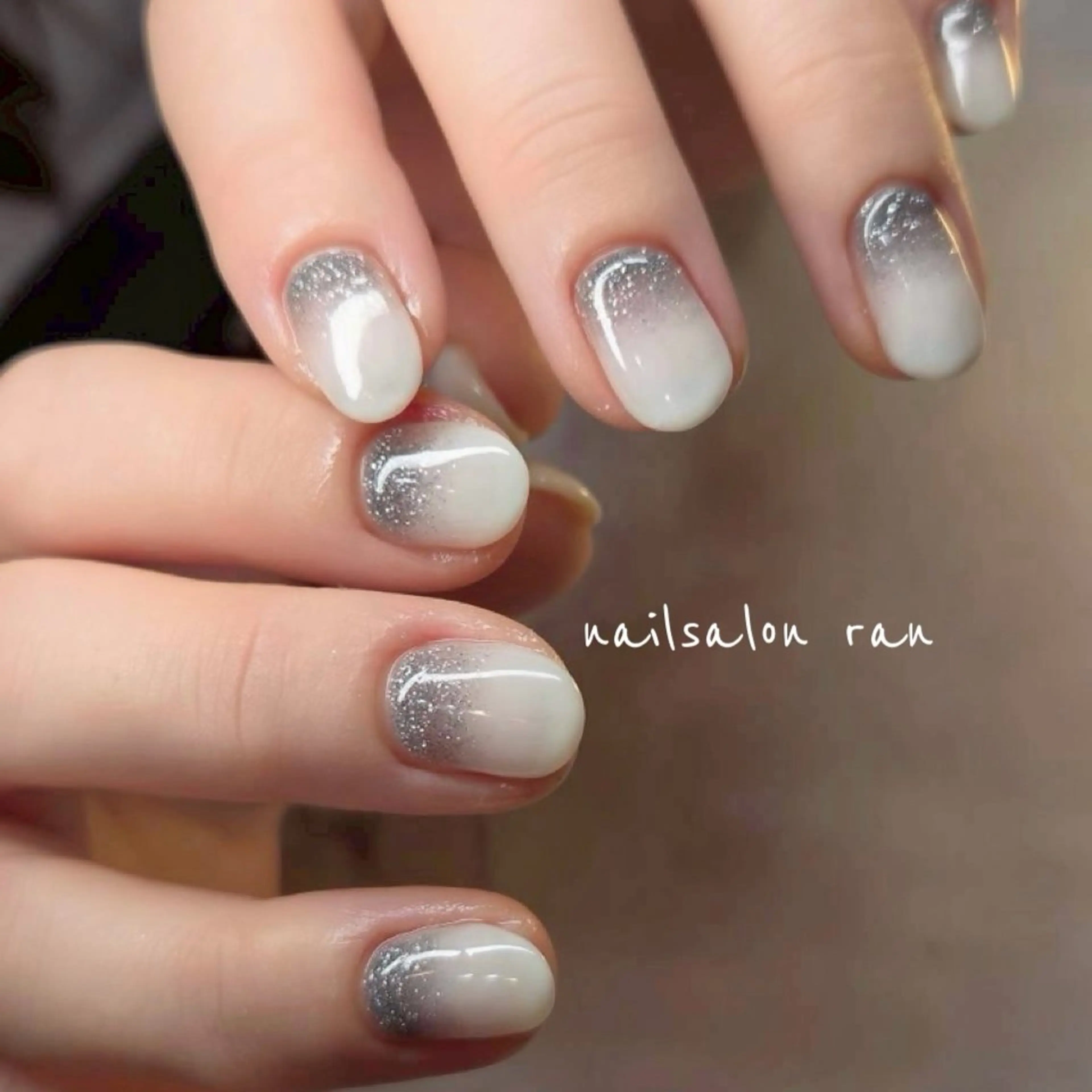ネイル グラデーション ハンドネイル ハンドケア nailsalon ranのネイルデザイン