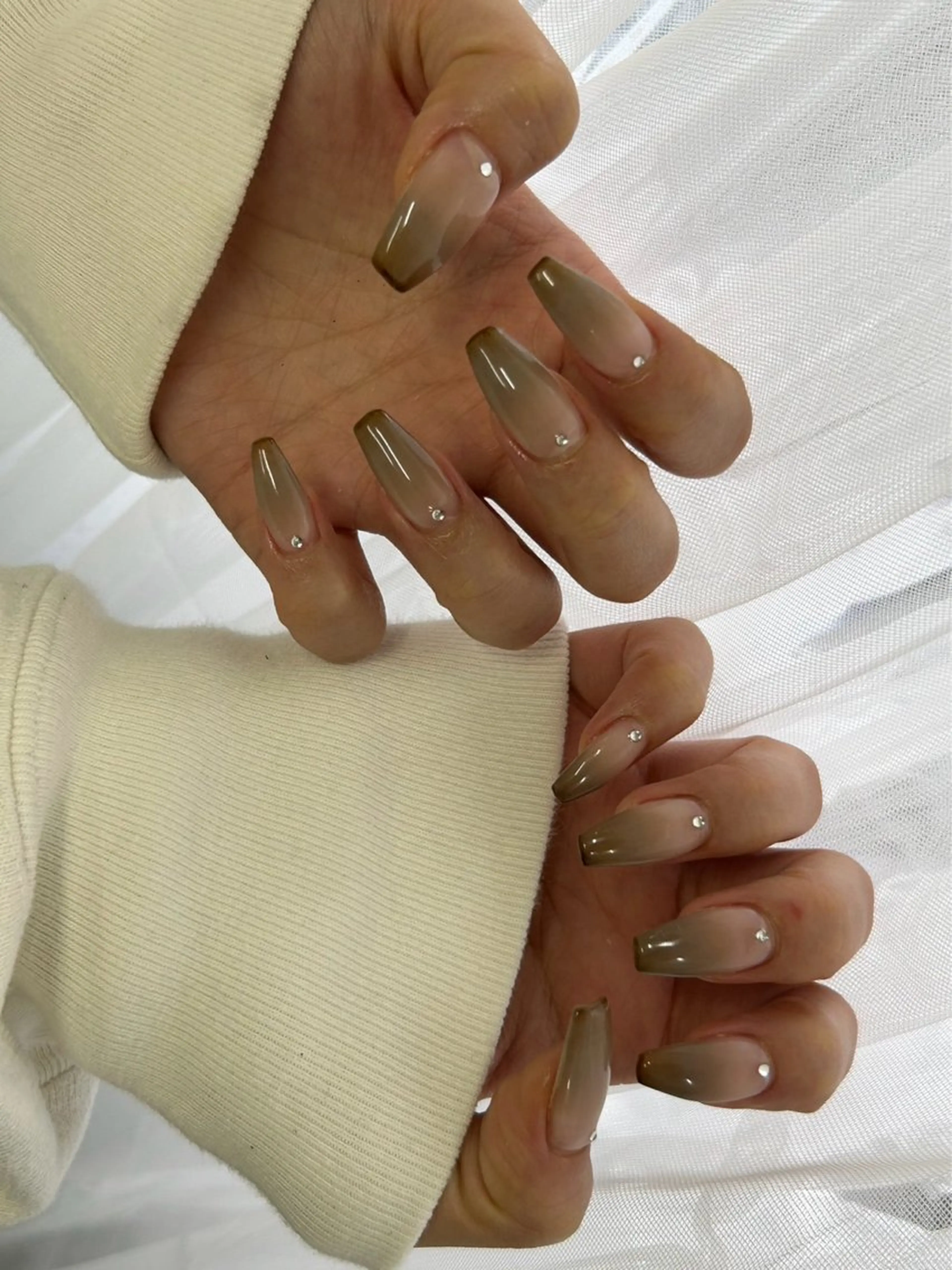 ネイル ハンドネイル フットネイル PEEKABOO京橋 EYE&NAILのマツエク・マツパデザイン