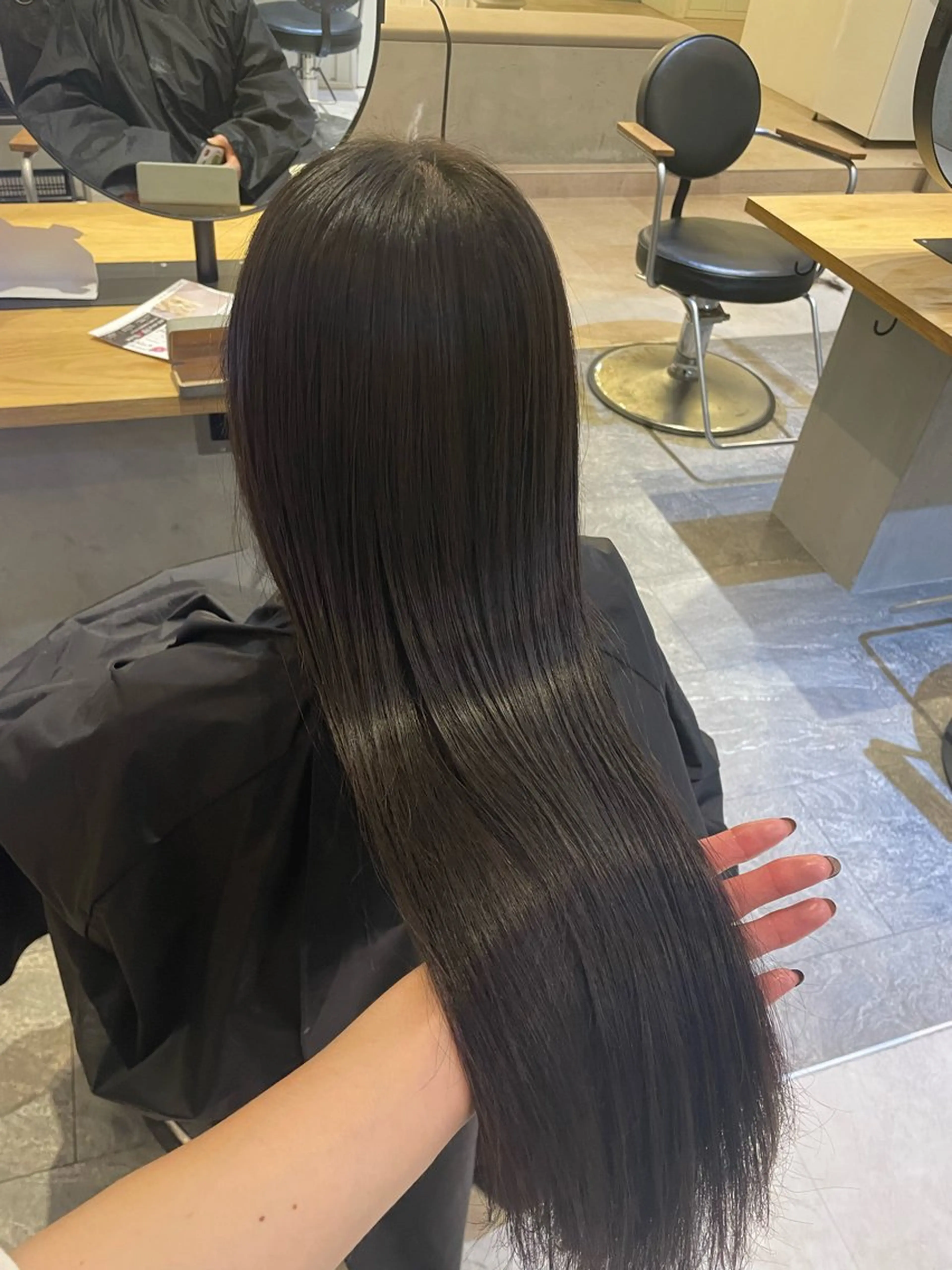 ロング カラー 透明感カラー グレージュ 🌸大人可愛い yuzu🌸のヘアスタイル