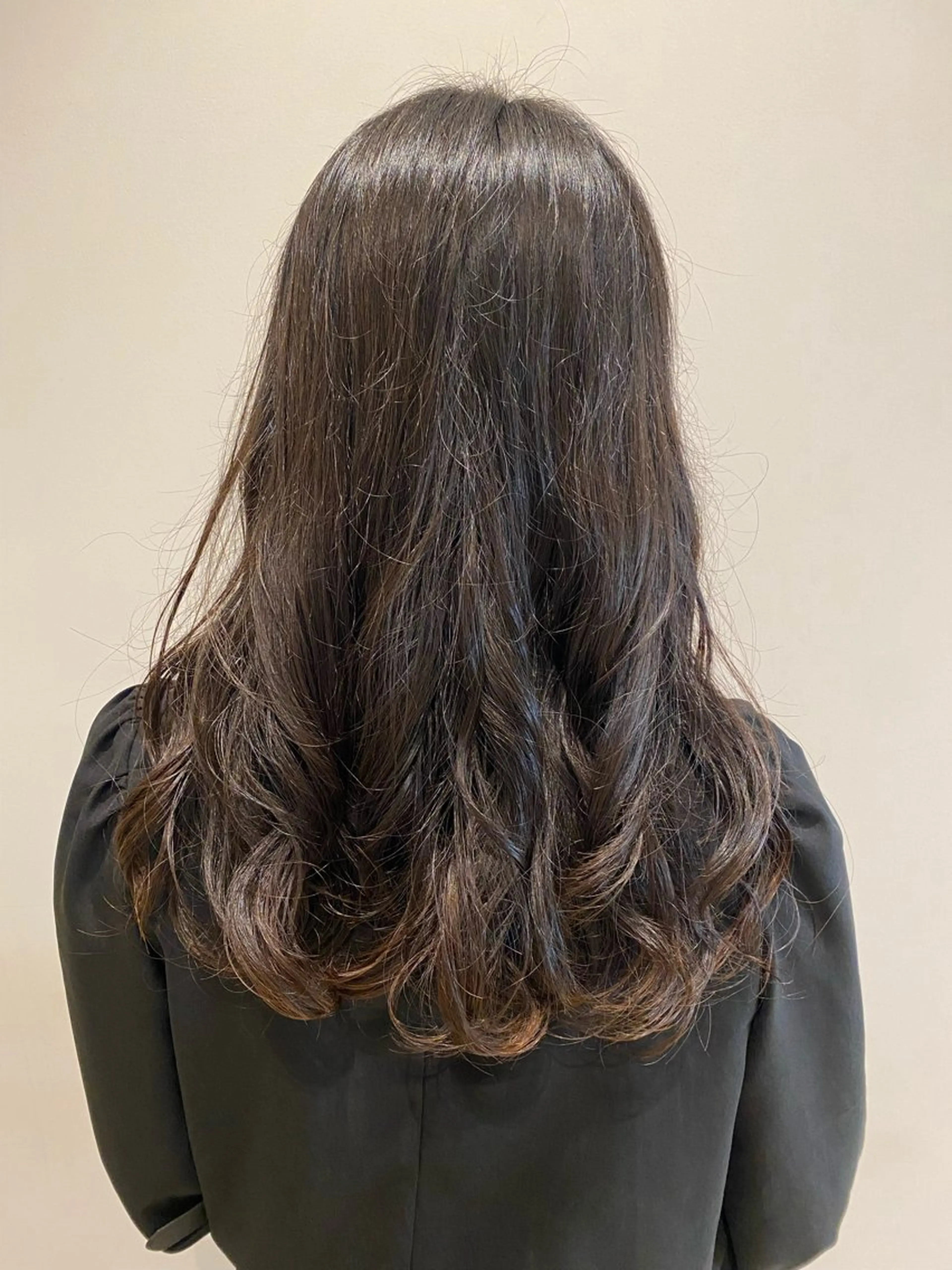 ロング パーマ デジタルパーマ カット パーマ トリートメント 艶髪🌿美髪 大塚礼乃【西荻窪】のヘアスタイル