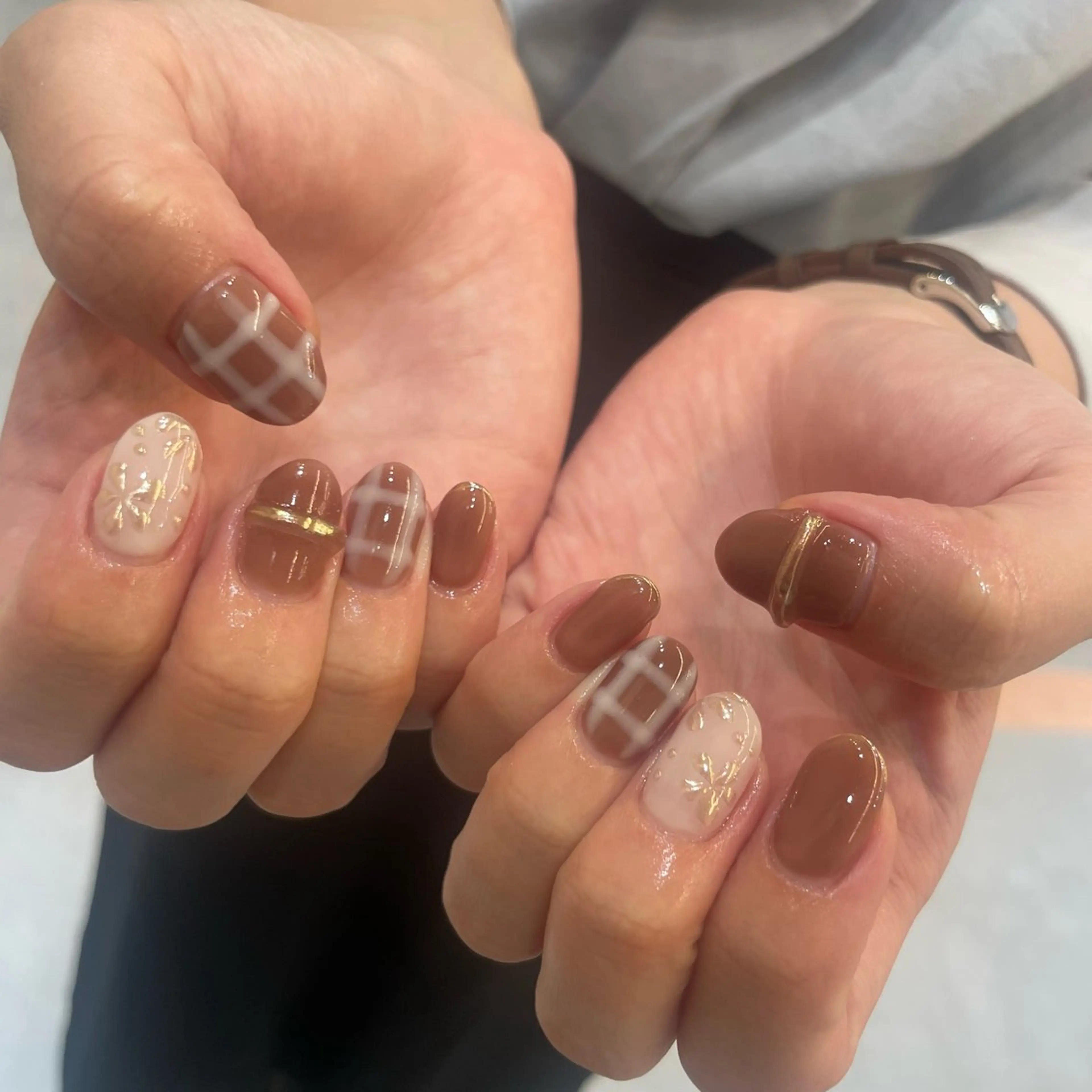 ネイル pool Yuzu🌷のネイルデザイン