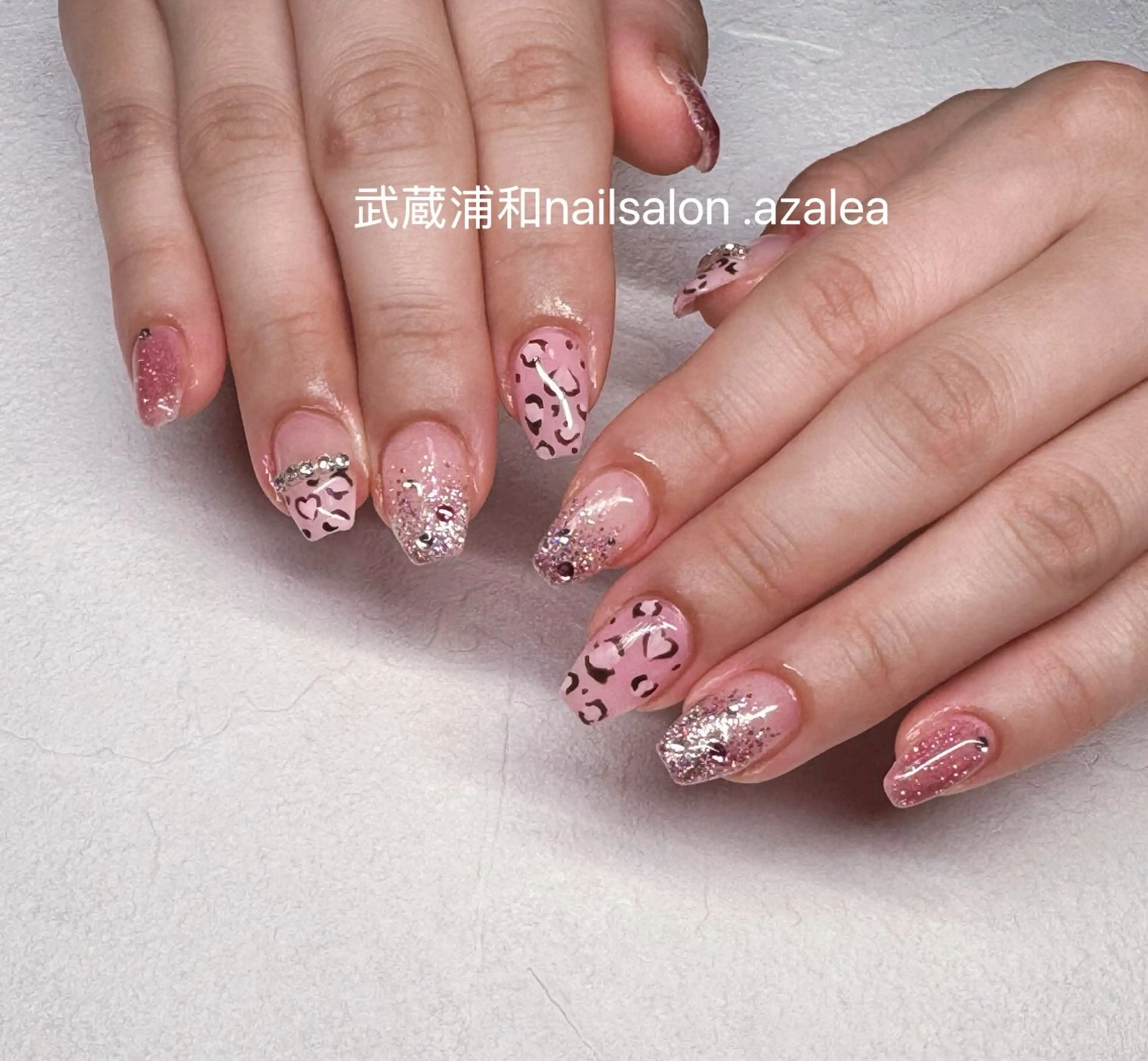 ネイル ハンドネイル R inのネイルデザイン