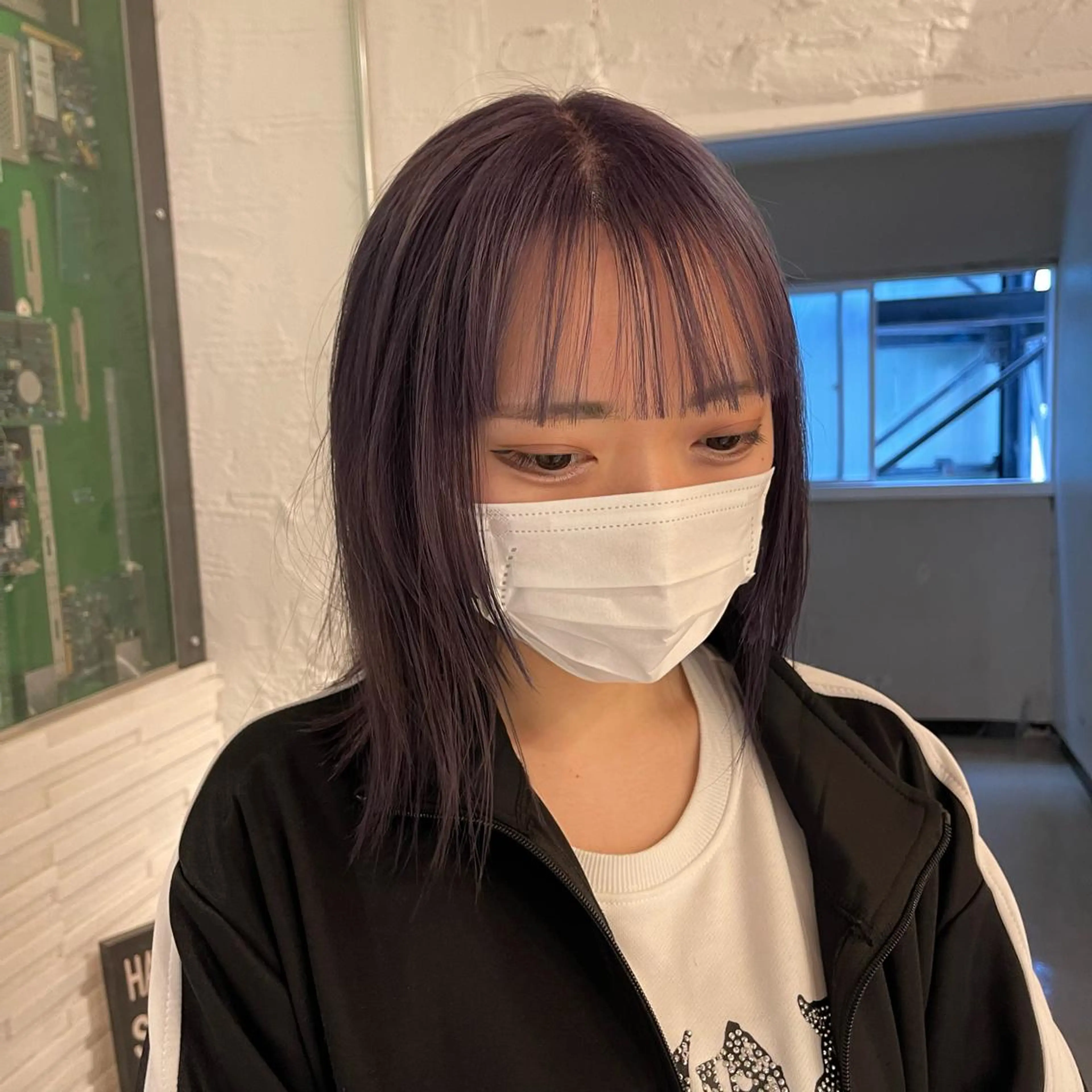 ミディアム カラー ヘアカラー トリートメント lunty miichiのヘアスタイル