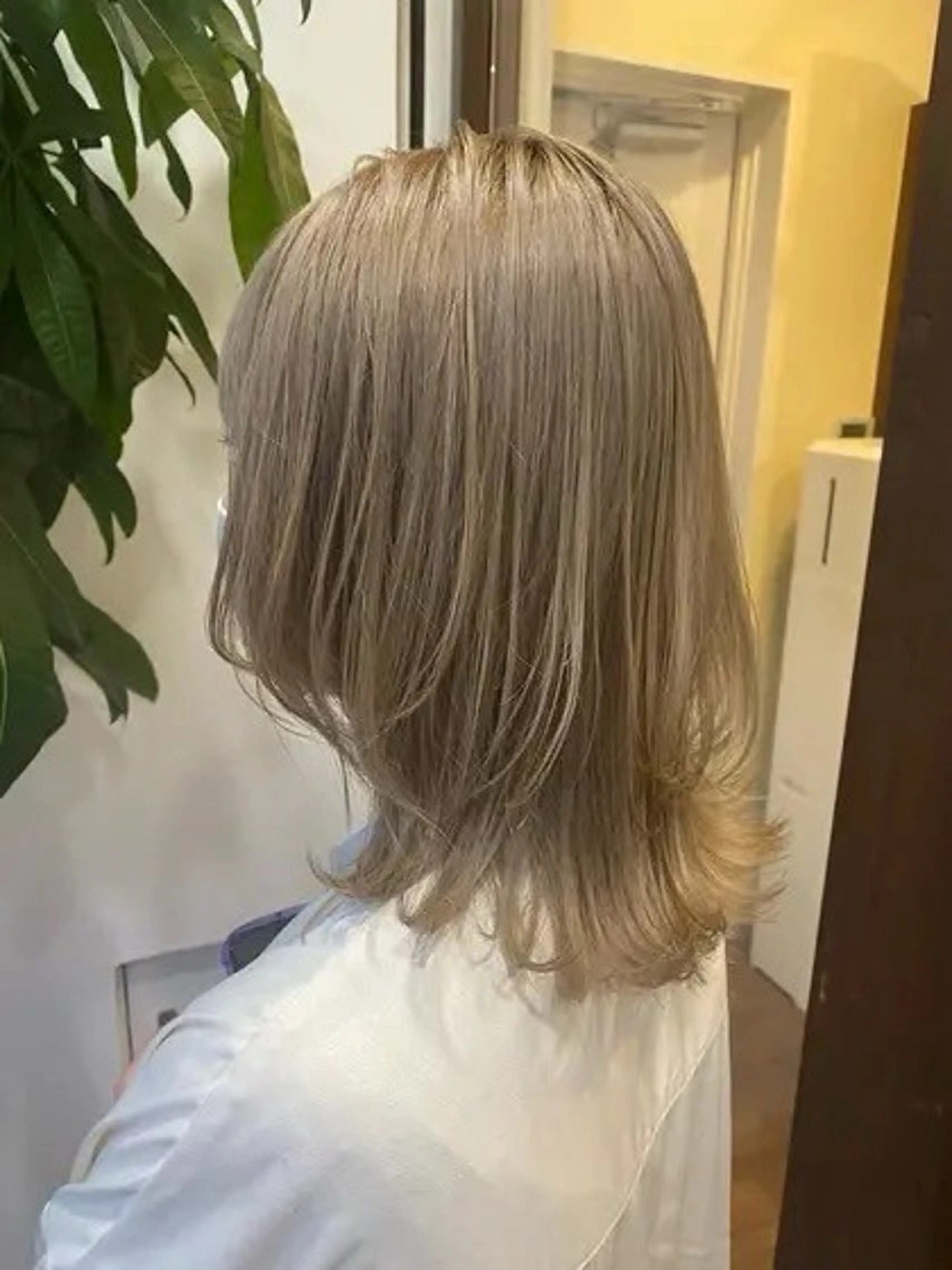カラー 髪質改善 UN BLEACHのヘアスタイル