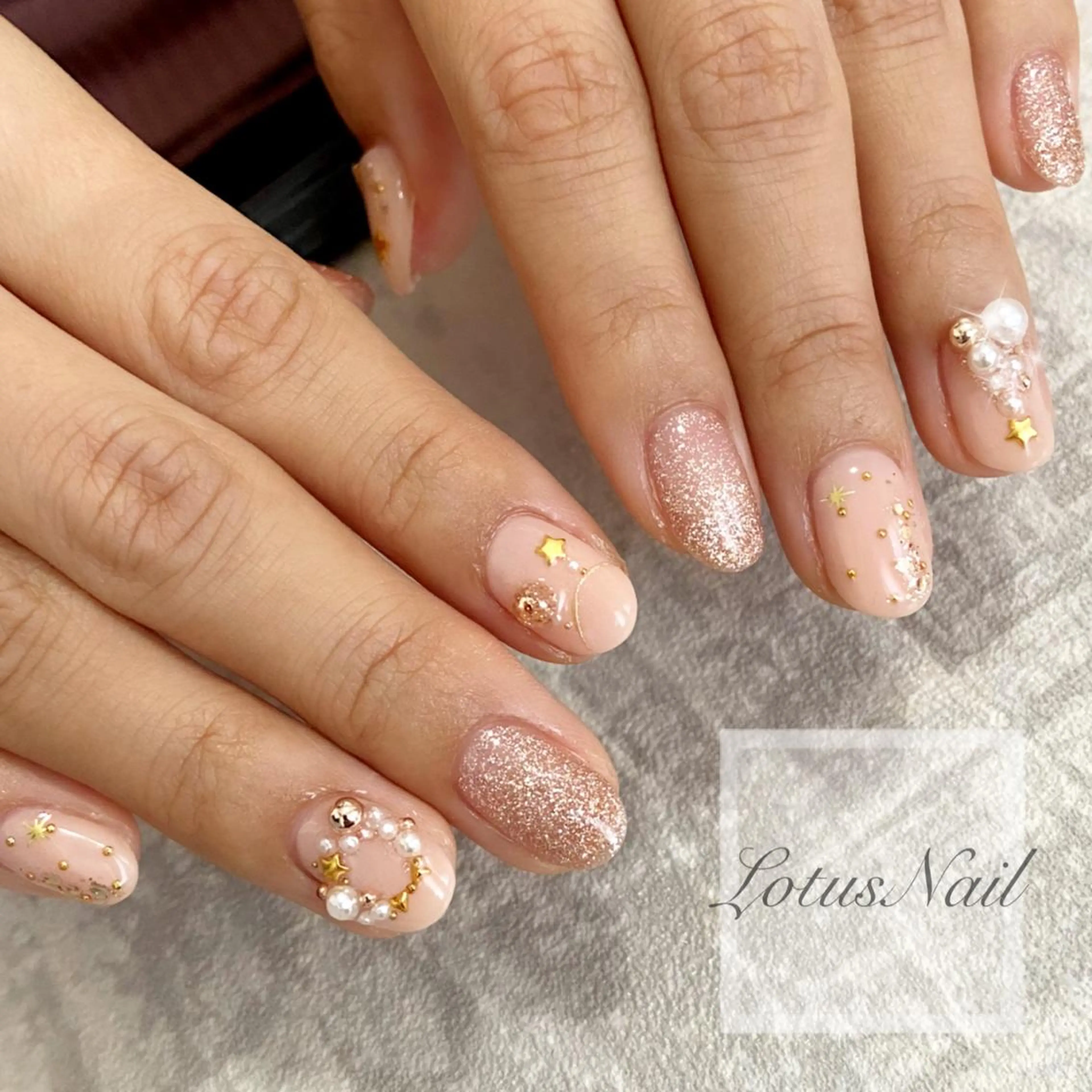ネイル ハンドネイル Lotus Nailのネイルデザイン