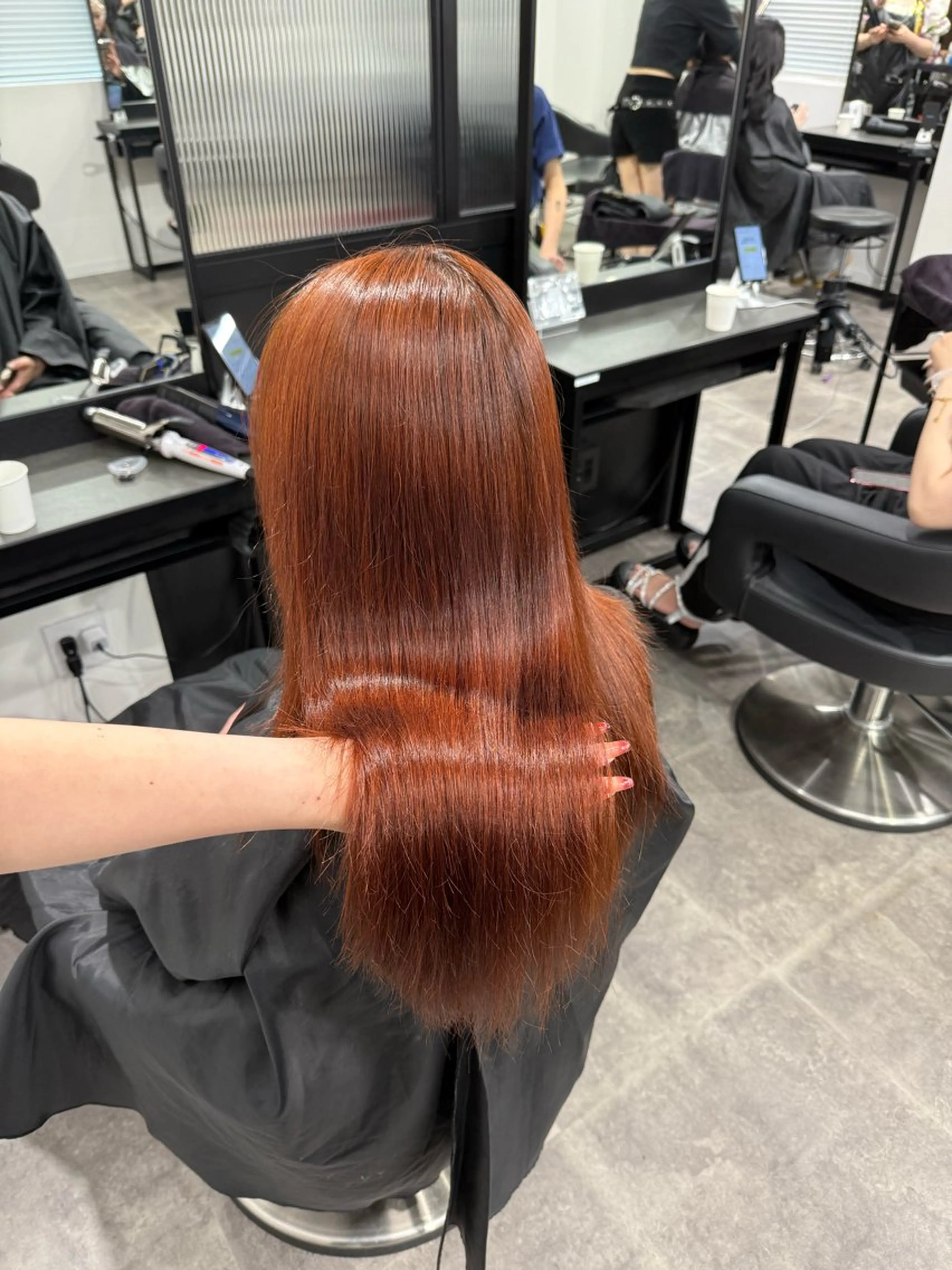 ロング カラー ヘアアレンジ ヘアカラー トリートメント ヘッドスパ 💗暖色特化ピンク/ 赤髪💗HARUNAのヘアスタイル