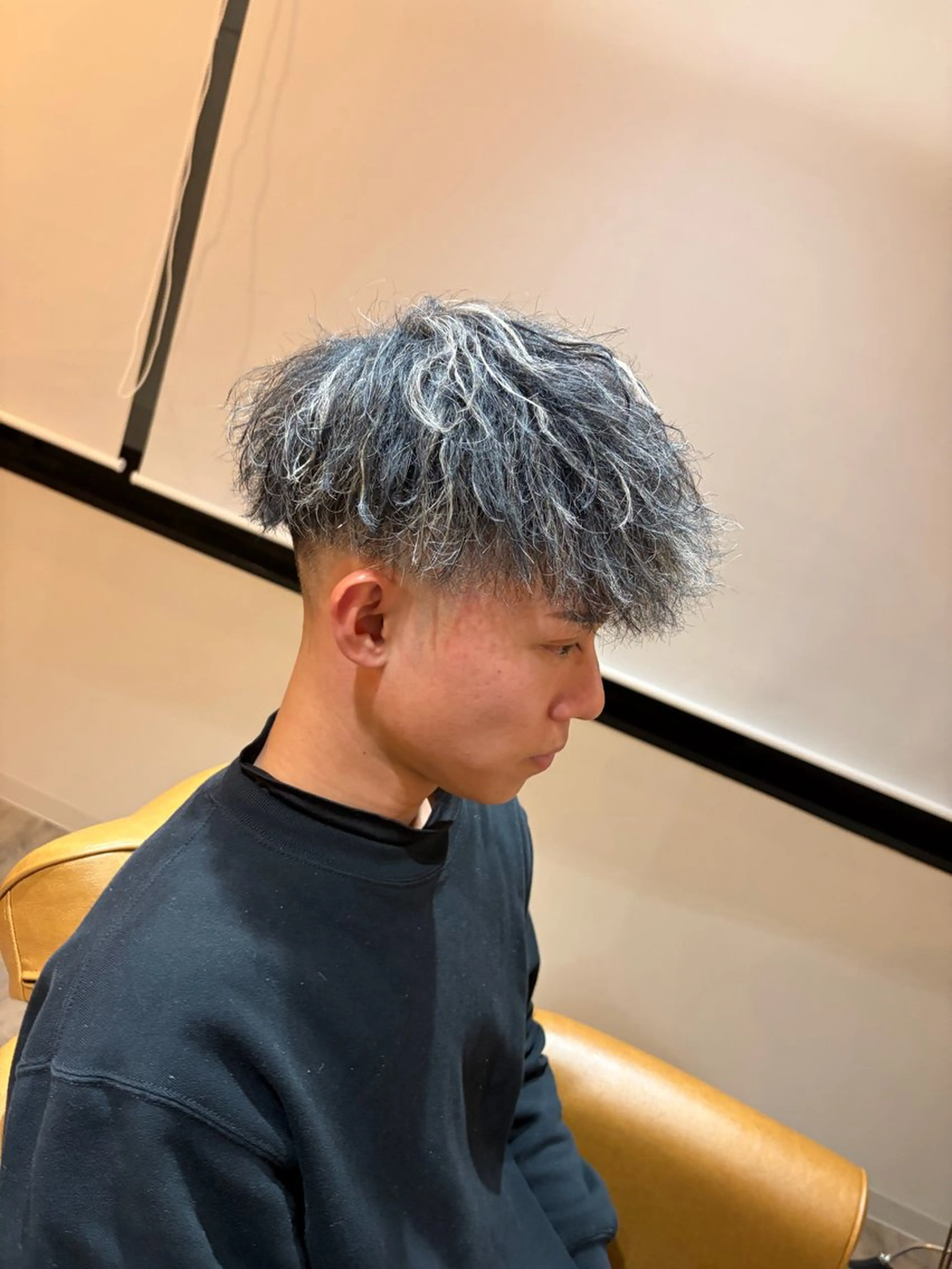 ショート パーマ メンズ メンズメッシュ Flow所属・黒原 将貴のヘアスタイル